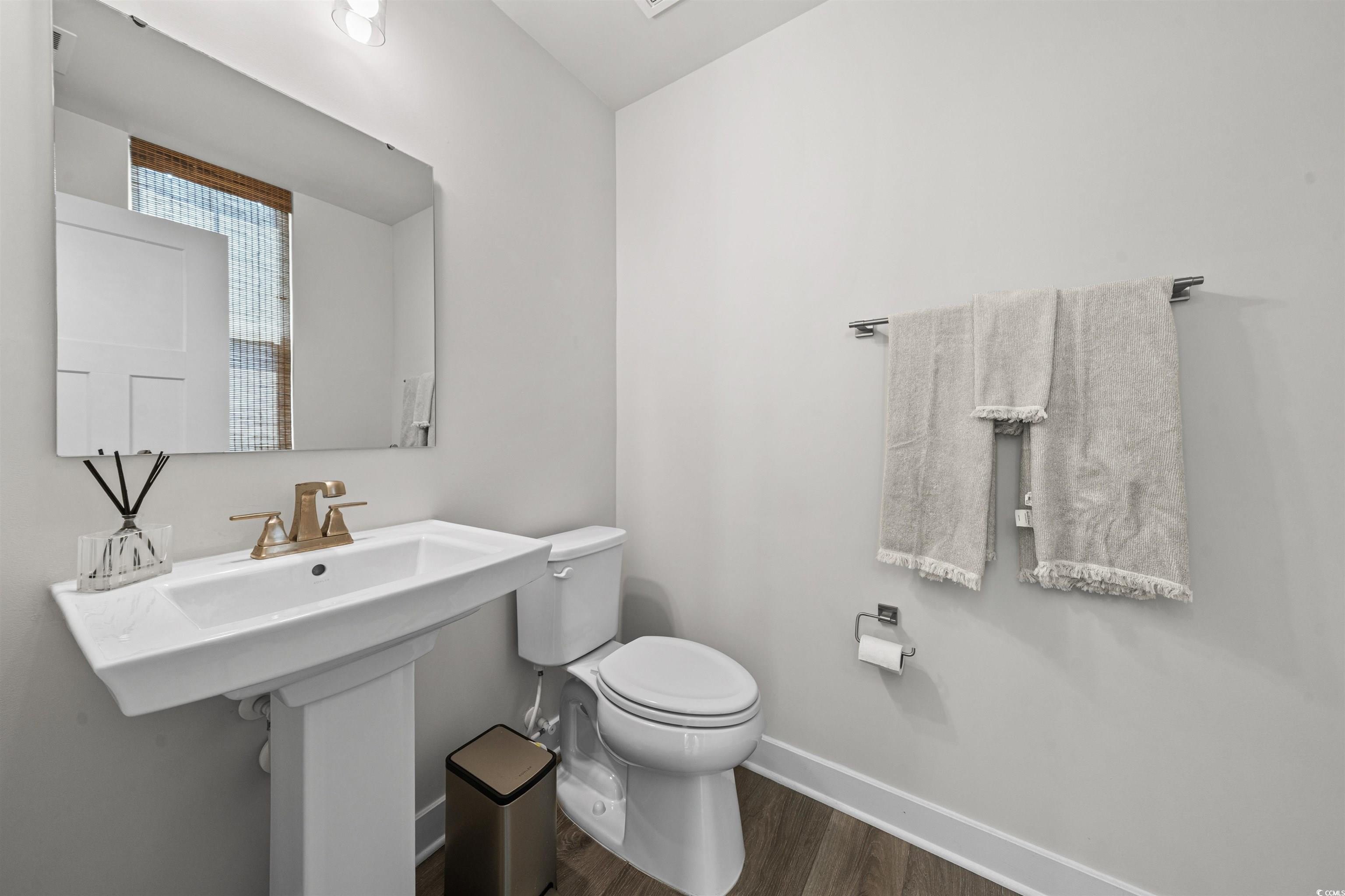 North Myrtle Beach, South Carolina, 29582, United States, 4 Bedrooms Bedrooms, ,5 BathroomsBathrooms,Residential,For Sale,1930380