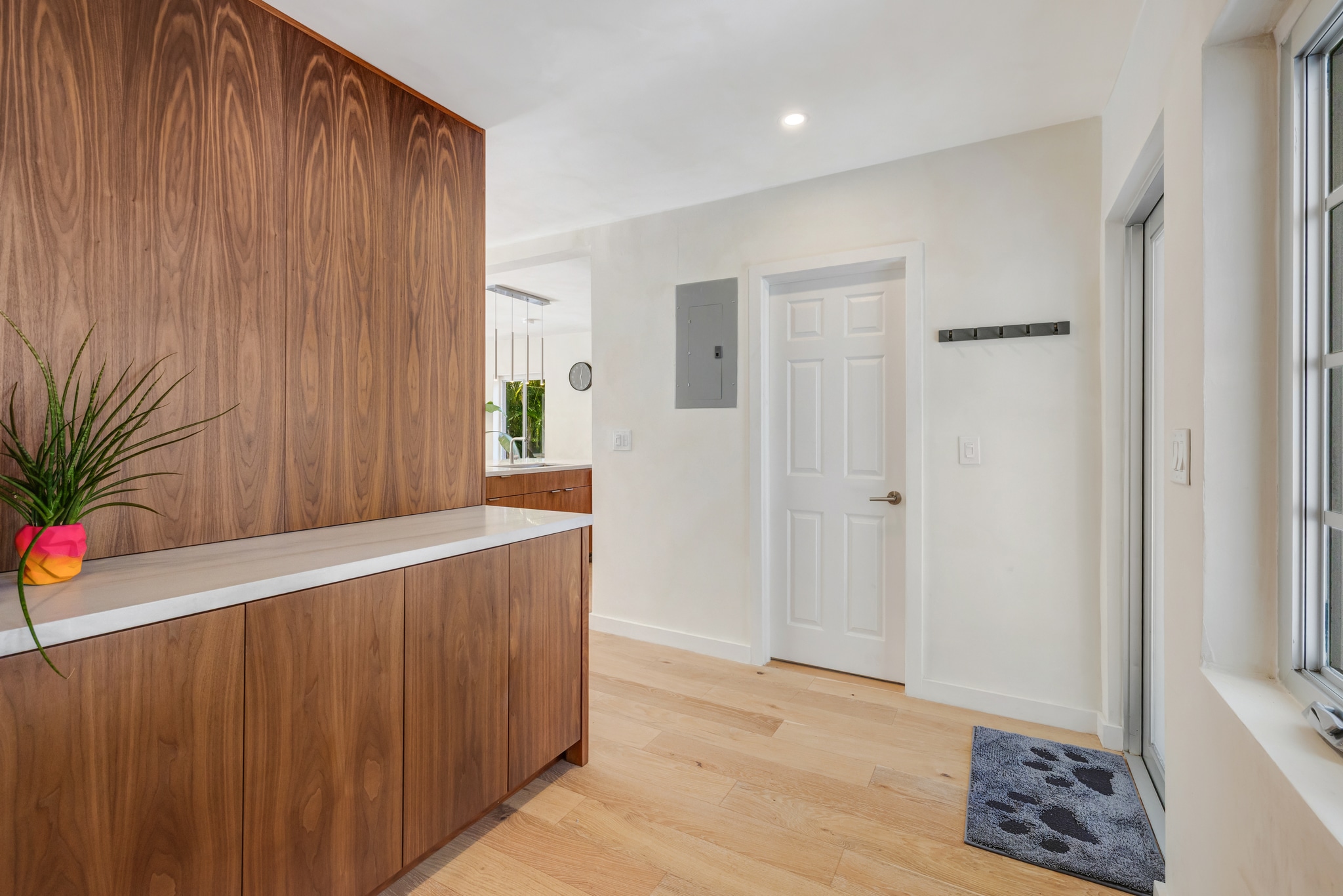  830 NE 72nd St, Miami, FL, 33138 - 物件實景