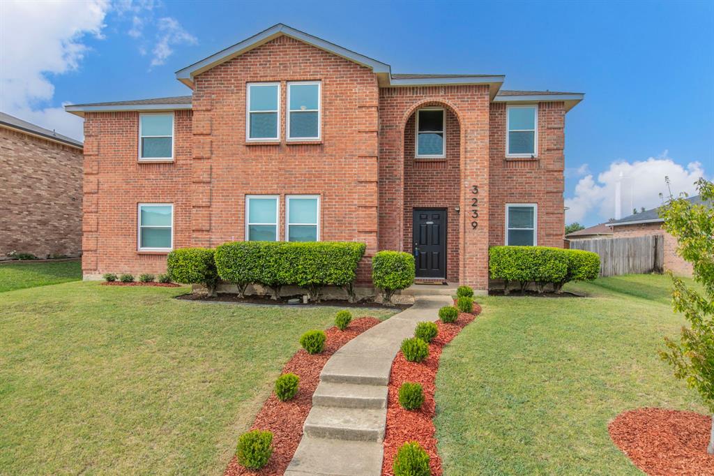 Lancaster, Texas, 75134, United States, 5 Bedrooms Bedrooms, ,3 BathroomsBathrooms,Residential,For Sale,1935785