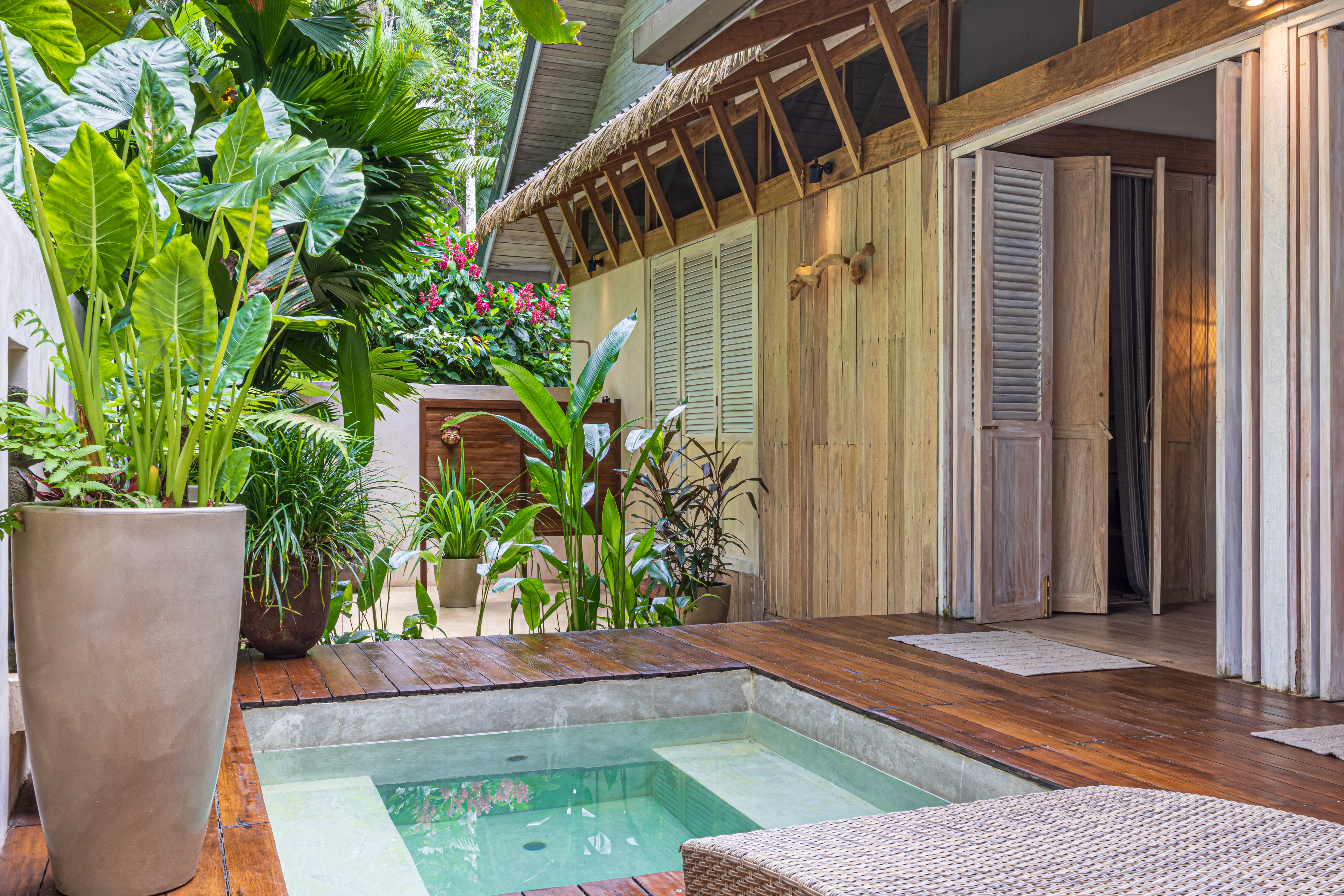 Golfito, Puntarenas, CR, 15 Bedrooms Bedrooms, ,13 BathroomsBathrooms,Residential,For Sale,1903279