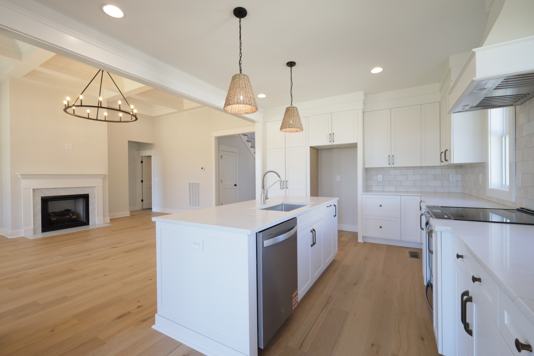 Lebanon, Tennessee, 37087, United States, 4 Bedrooms Bedrooms, ,3 BathroomsBathrooms,Residential,For Sale,1989389