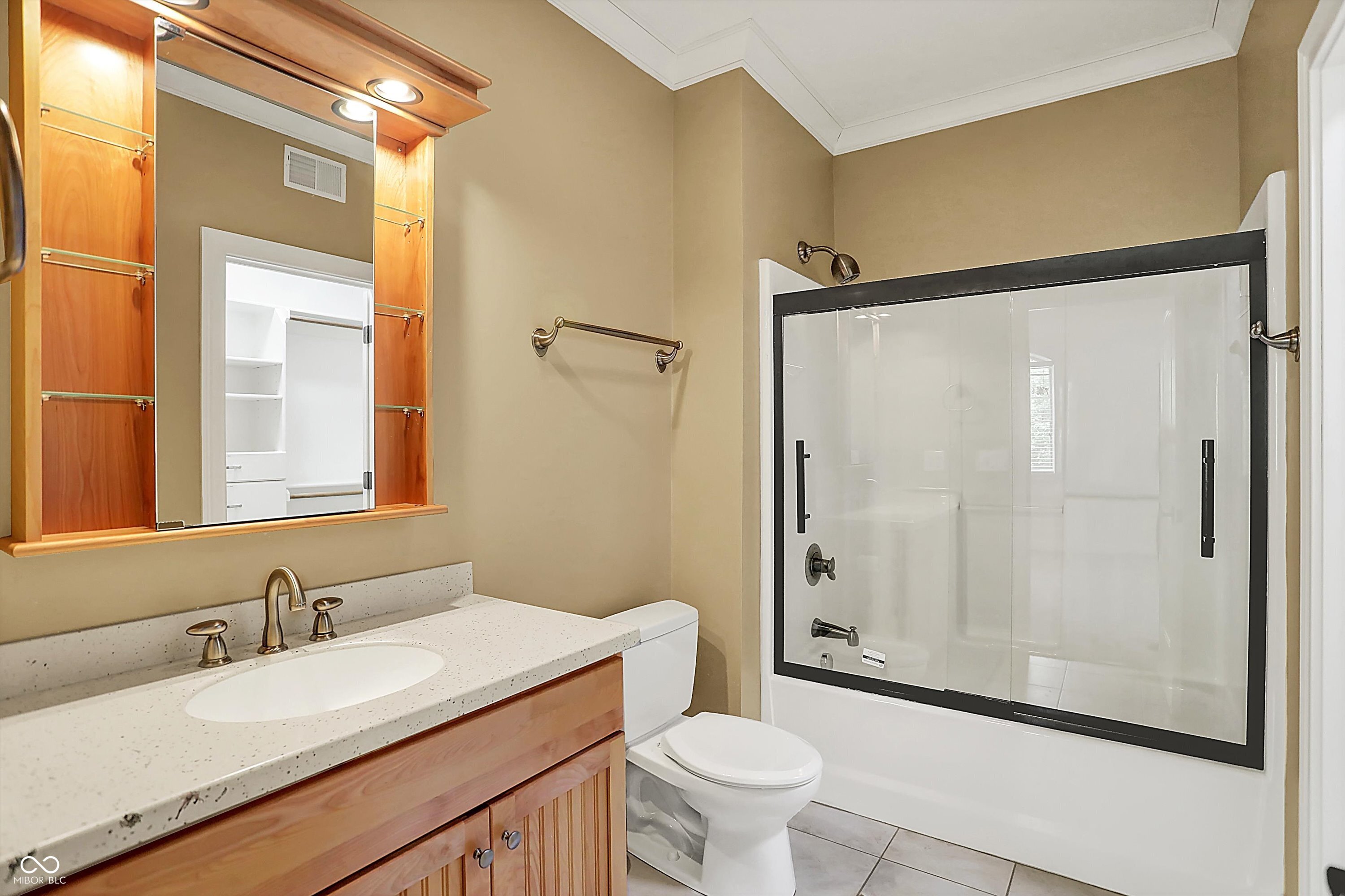 Noblesville, Indiana, 46062, United States, 6 Bedrooms Bedrooms, ,9 BathroomsBathrooms,Residential,For Sale,1979033