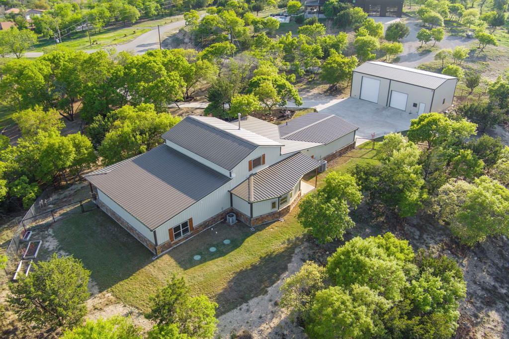 Weatherford, Texas, 76085, United States, 4 Bedrooms Bedrooms, ,4 BathroomsBathrooms,Residential,For Sale,1977773