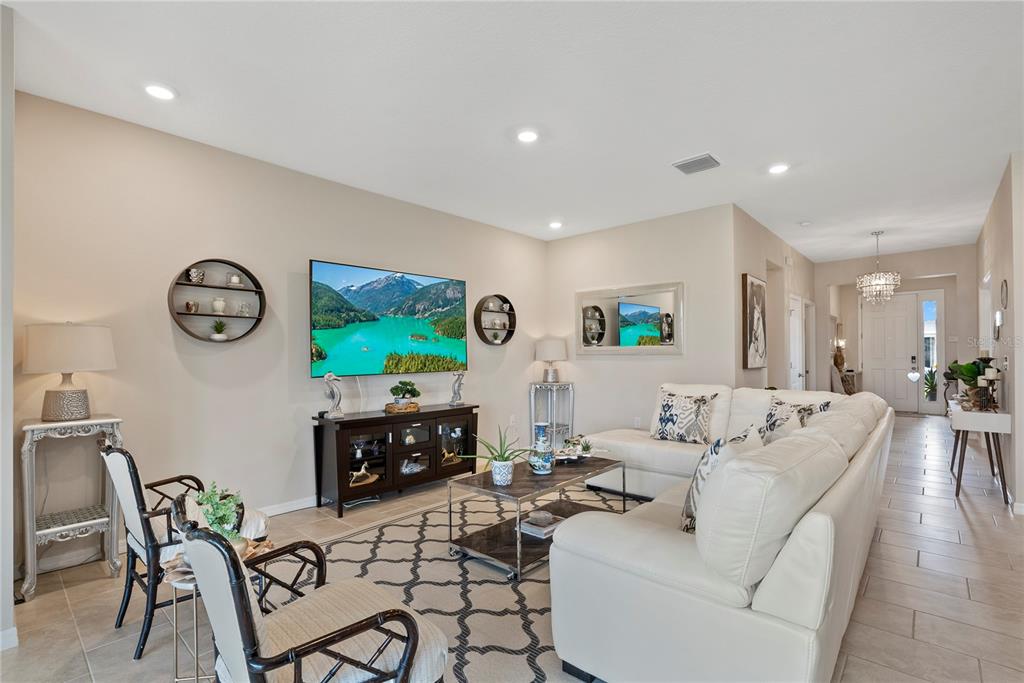 Lakewood Ranch, Florida, 34211, United States, 3 Bedrooms Bedrooms, ,3 BathroomsBathrooms,Residential,For Sale,1883325