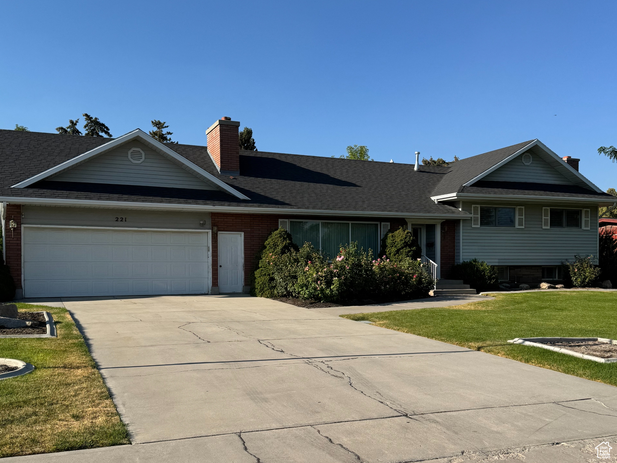 Tremonton, Utah, 84337, United States, 4 Bedrooms Bedrooms, ,Residential,For Sale,1937022