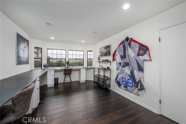 210 S Ridge Dr, Fallbrook, California, 92028, United States, 4 Bedrooms Bedrooms, ,4 BathroomsBathrooms,Residential,For Sale,210 S Ridge Dr,1338027