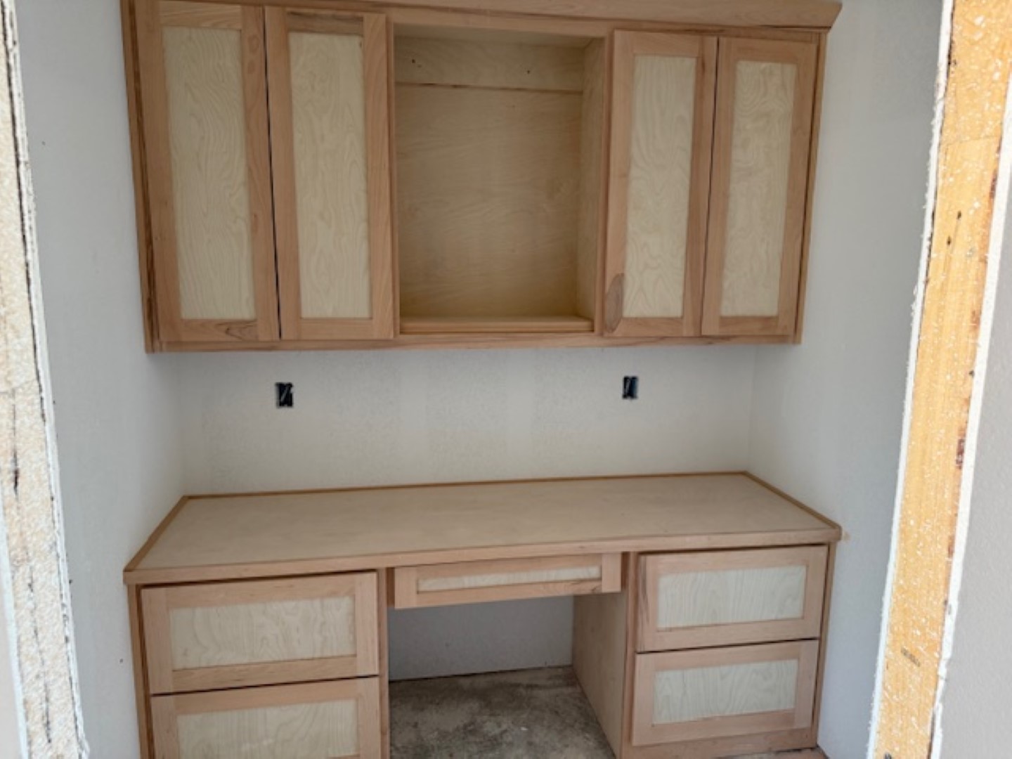 Tyler, Texas, 75704, United States, 5 Bedrooms Bedrooms, ,4 BathroomsBathrooms,Residential,For Sale,1977774