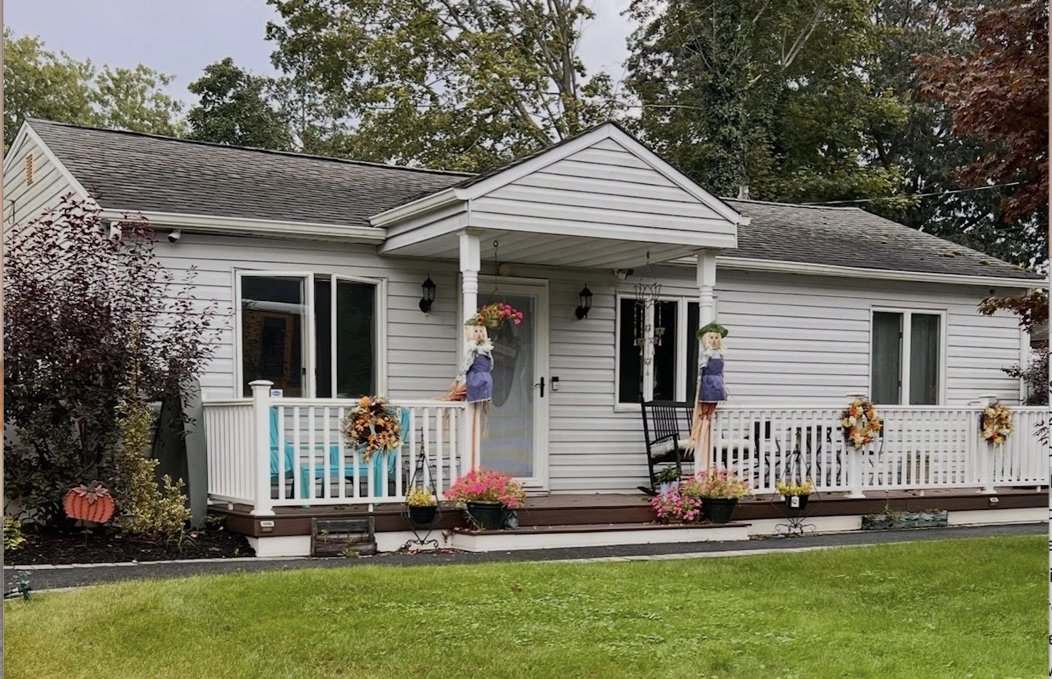 Mastic Beach, New York, 11951, United States, 4 Bedrooms Bedrooms, ,2 BathroomsBathrooms,Residential,For Sale,1868498