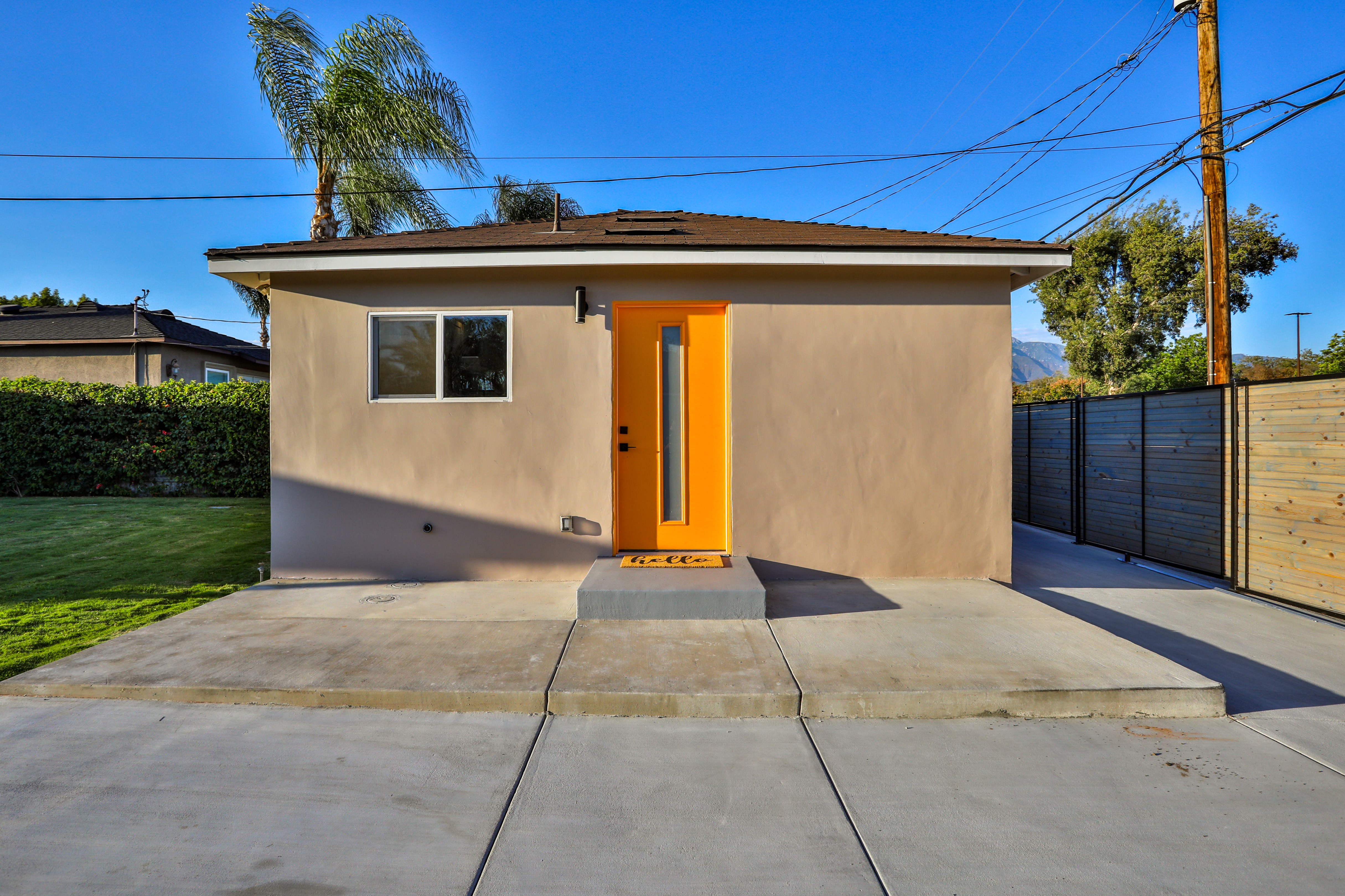  664 N. 8th Avenue, Upland, CA 91786 - 物件實景
