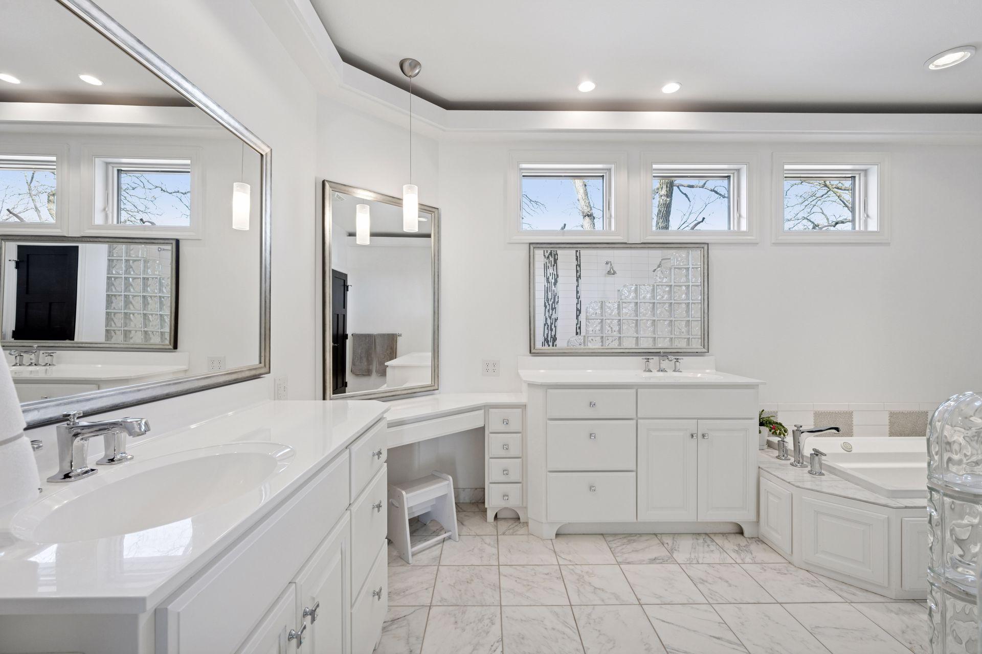 Spicer, Minnesota, 56288, United States, 5 Bedrooms Bedrooms, ,3 BathroomsBathrooms,Residential,For Sale,1993324