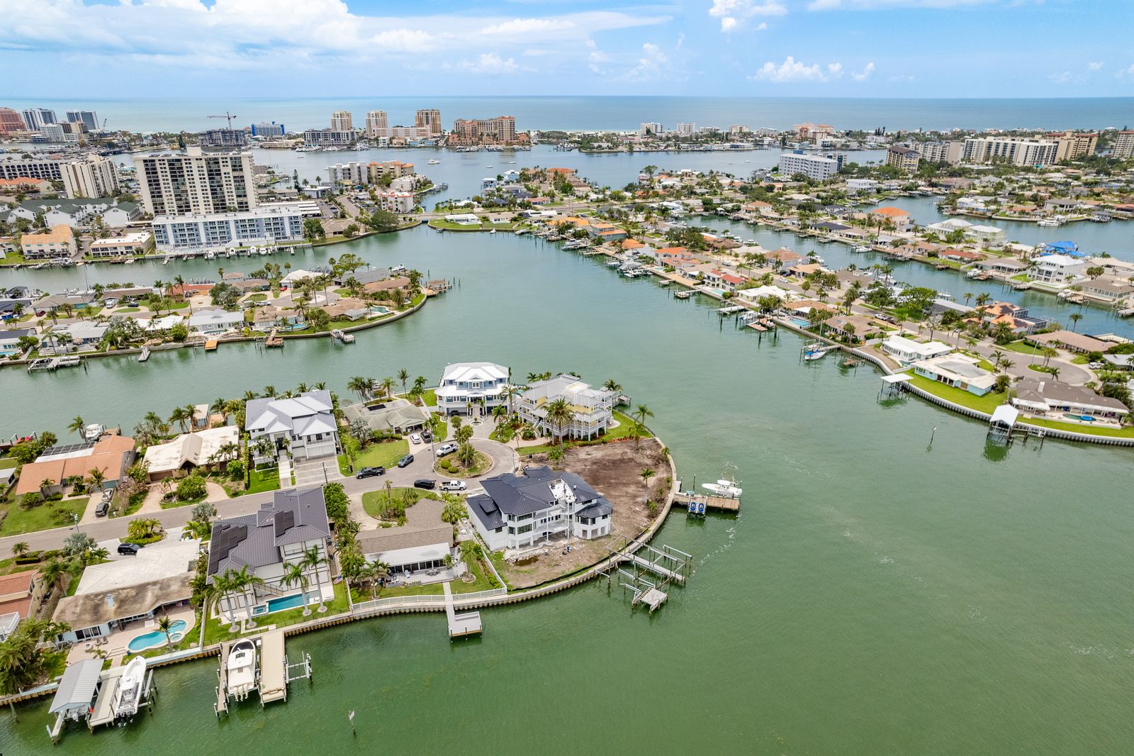 Clearwater, Florida, 33767, United States, 5 Bedrooms Bedrooms, ,5 BathroomsBathrooms,Residential,For Sale,1984474