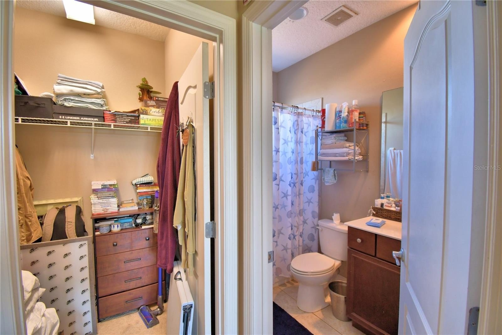 DAVENPORT, Florida, 33837, United States, 5 Bedrooms Bedrooms, ,4 BathroomsBathrooms,Residential,For Sale,1975734