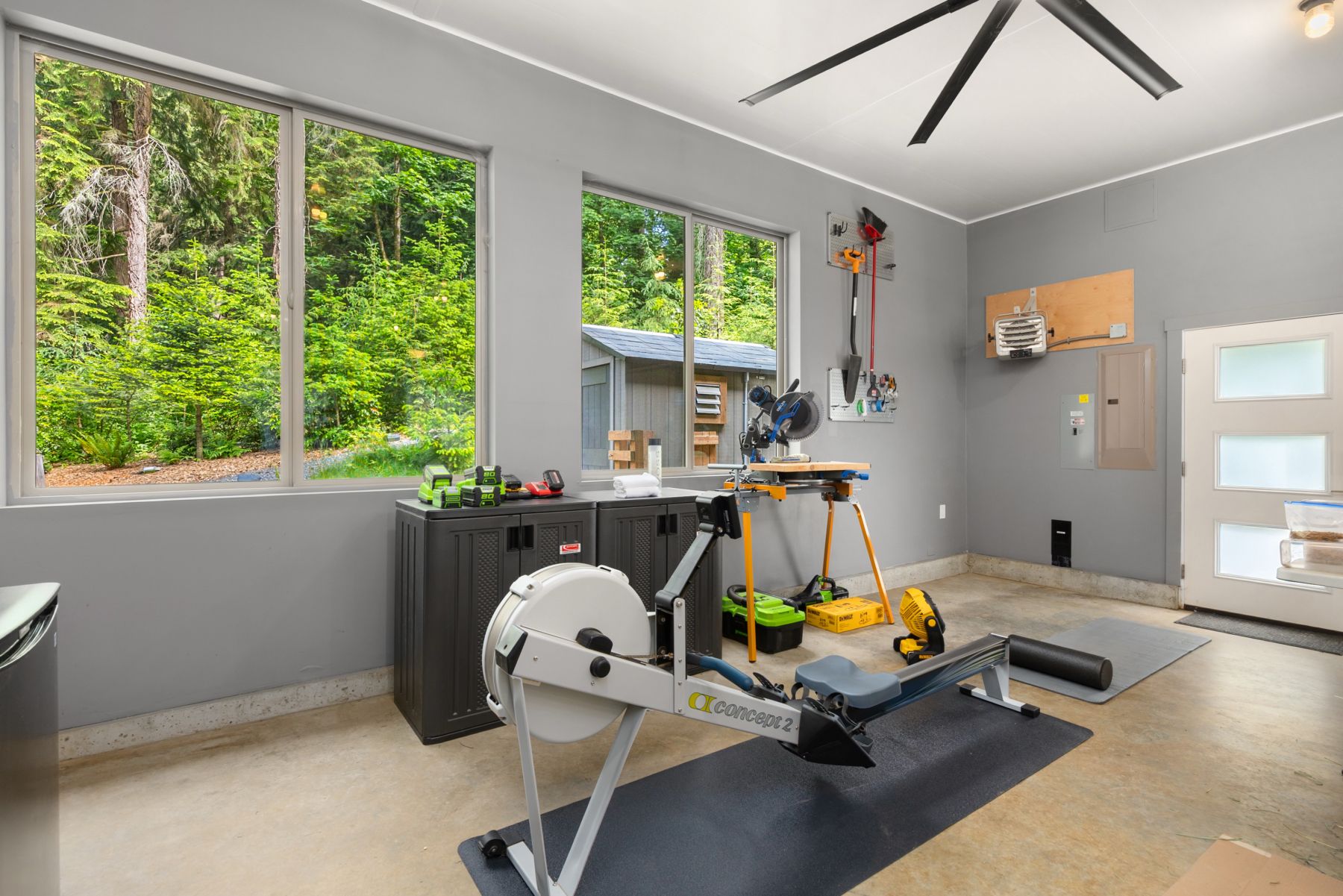  9720 NE Lofgren Rd, Bainbridge Island, WA 98110 - 物件實景