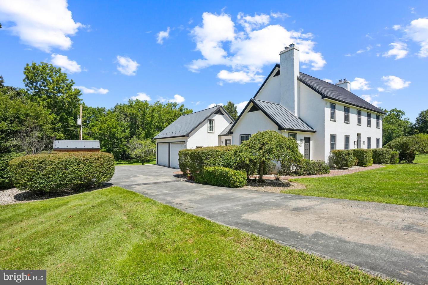 Pottstown, Pennsylvania, 19465, United States, 3 Bedrooms Bedrooms, ,6 BathroomsBathrooms,Residential,For Sale,1913550