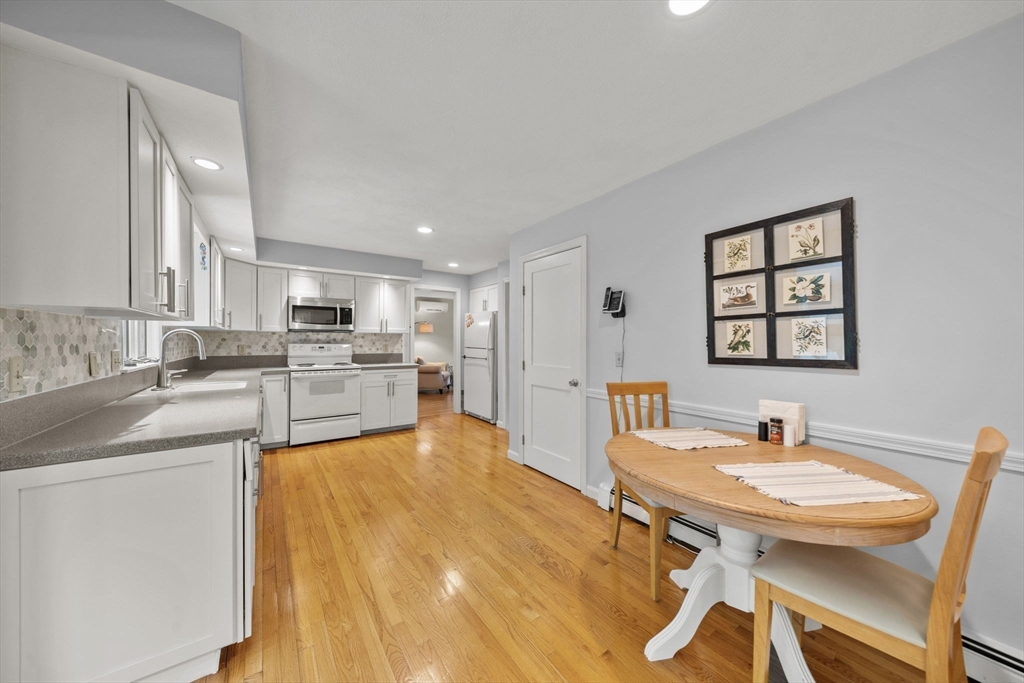 Lynn, Massachusetts, 01904, United States, 4 Bedrooms Bedrooms, ,2 BathroomsBathrooms,Residential,For Sale,2048427