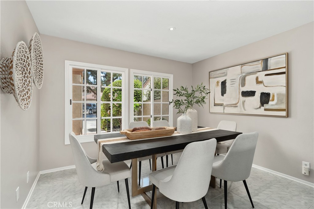Huntington Beach, California, 92646, United States, 4 Bedrooms Bedrooms, ,3 BathroomsBathrooms,Residential,For Sale,1906442