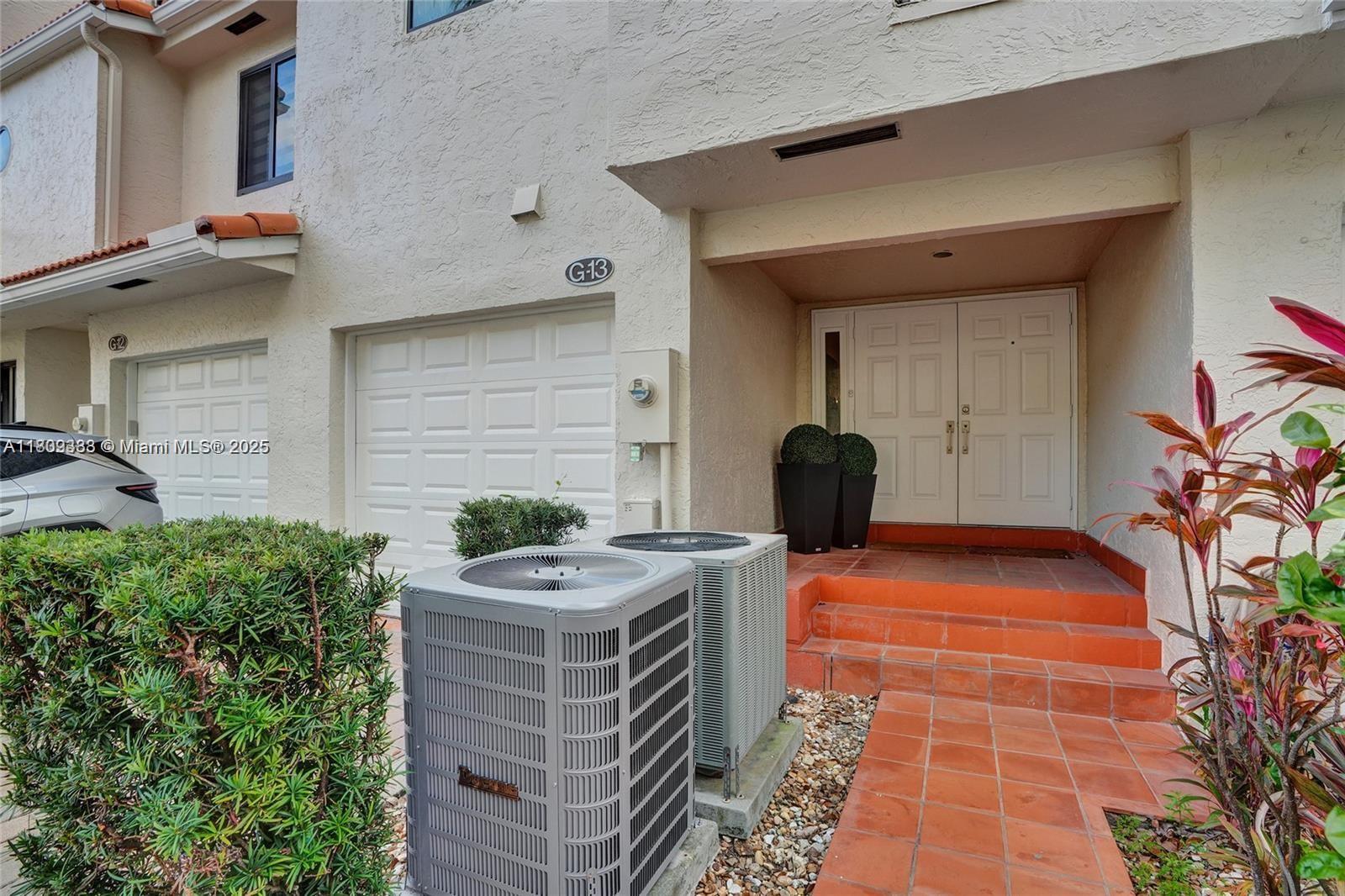 Aventura, Florida, 33180, United States, 4 Bedrooms Bedrooms, ,4 BathroomsBathrooms,Residential,For Sale,1826404