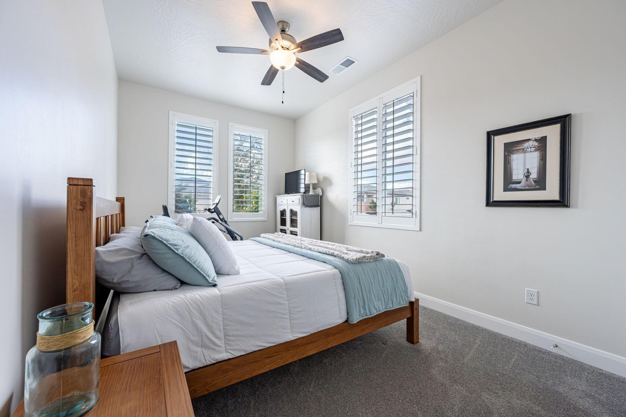 Washington, Utah, 84780, United States, 4 Bedrooms Bedrooms, ,2 BathroomsBathrooms,Residential,For Sale,2008144