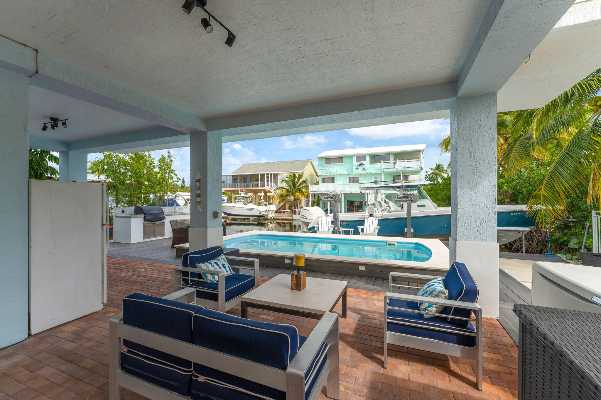 KEY LARGO, Florida, 33037, United States, 4 Bedrooms Bedrooms, ,3 BathroomsBathrooms,Residential,For Sale,1991909