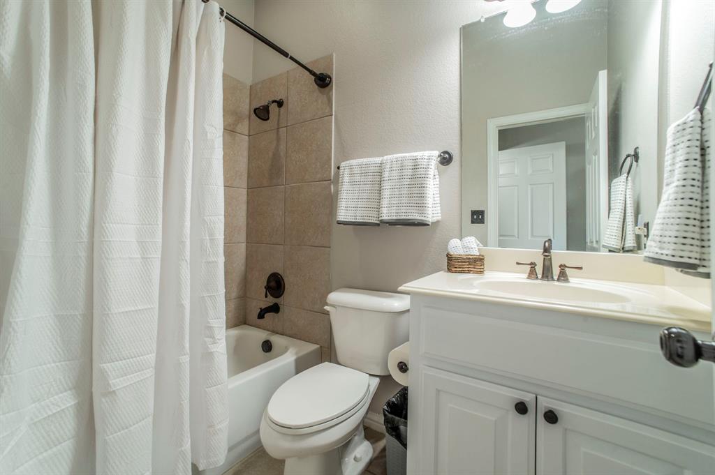 Royse City, Texas, 75189, United States, 4 Bedrooms Bedrooms, ,4 BathroomsBathrooms,Residential,For Sale,2048567