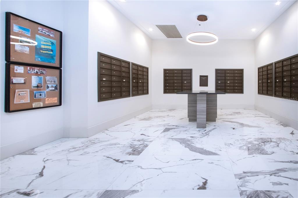 Longboat Key, Florida, 34228, United States, 2 Bedrooms Bedrooms, ,2 BathroomsBathrooms,Residential,For Sale,1993516