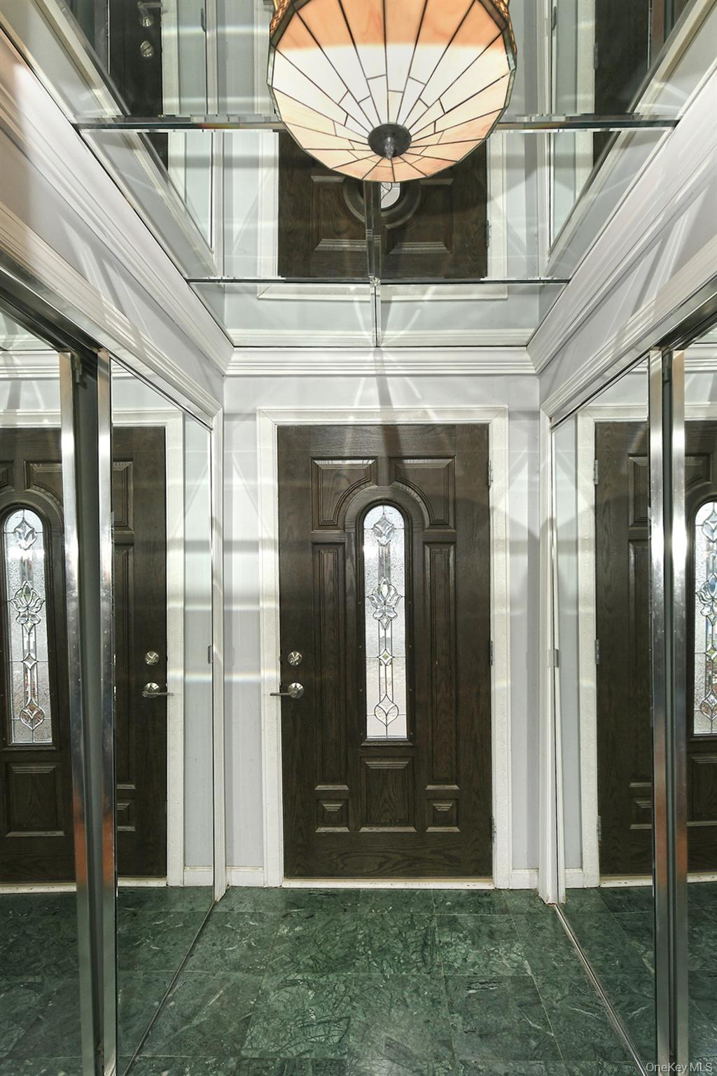 Freeport, New York, 11520, United States, 3 Bedrooms Bedrooms, ,2 BathroomsBathrooms,Residential,For Sale,2003300