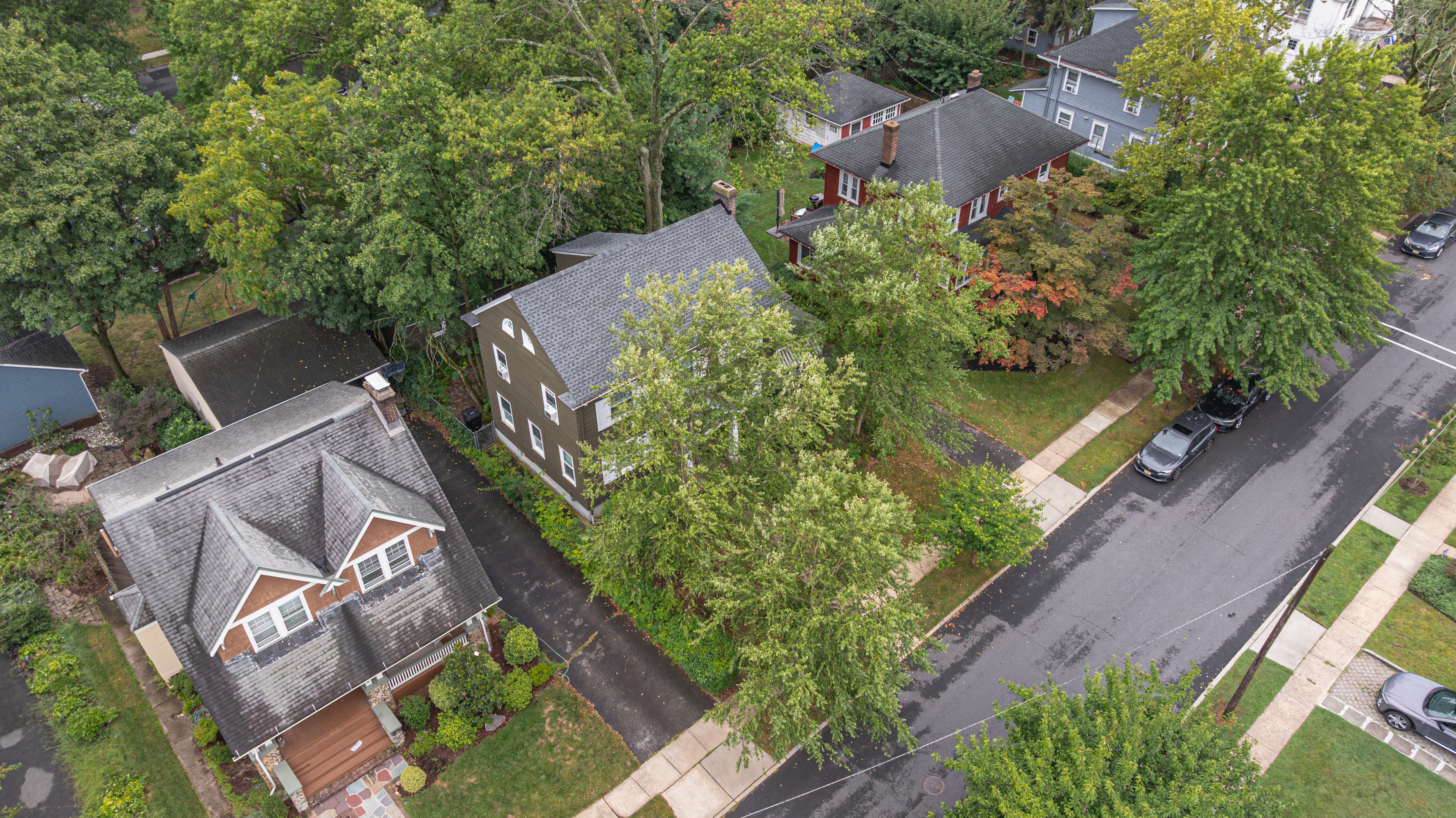 Highland Park, New Jersey, 08904, United States, 4 Bedrooms Bedrooms, ,2 BathroomsBathrooms,Residential,For Sale,1976521