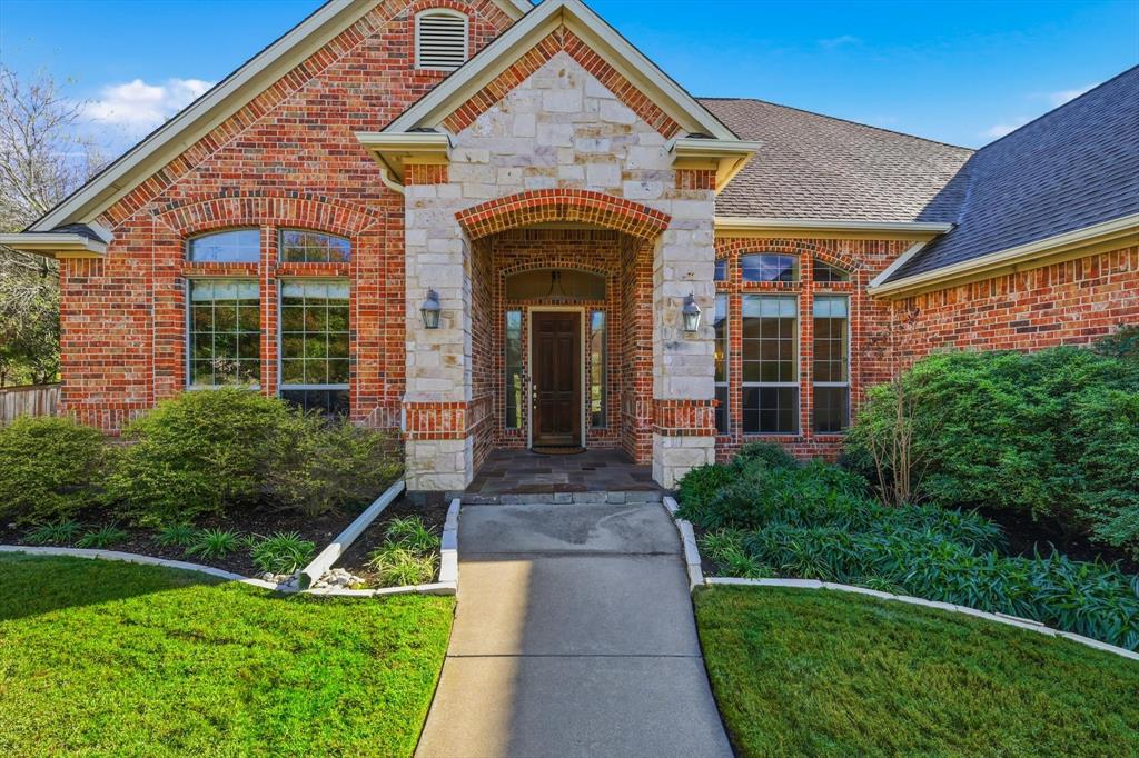 Midlothian, Texas, 76065, United States, 4 Bedrooms Bedrooms, ,4 BathroomsBathrooms,Residential,For Sale,2001564