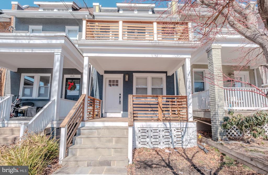 Washington, District of Columbia, 20011, United States, 4 Bedrooms Bedrooms, ,4 BathroomsBathrooms,Residential,For Sale,1895045