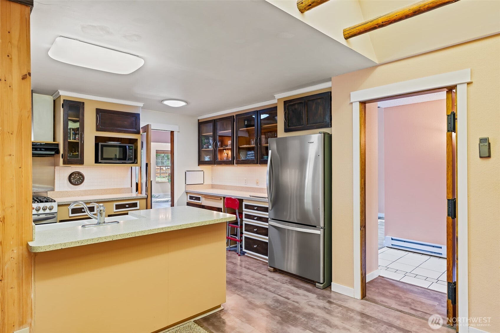 Ellensburg, Washington, 98926, United States, 3 Bedrooms Bedrooms, ,1 BathroomBathrooms,Residential,For Sale,1902528