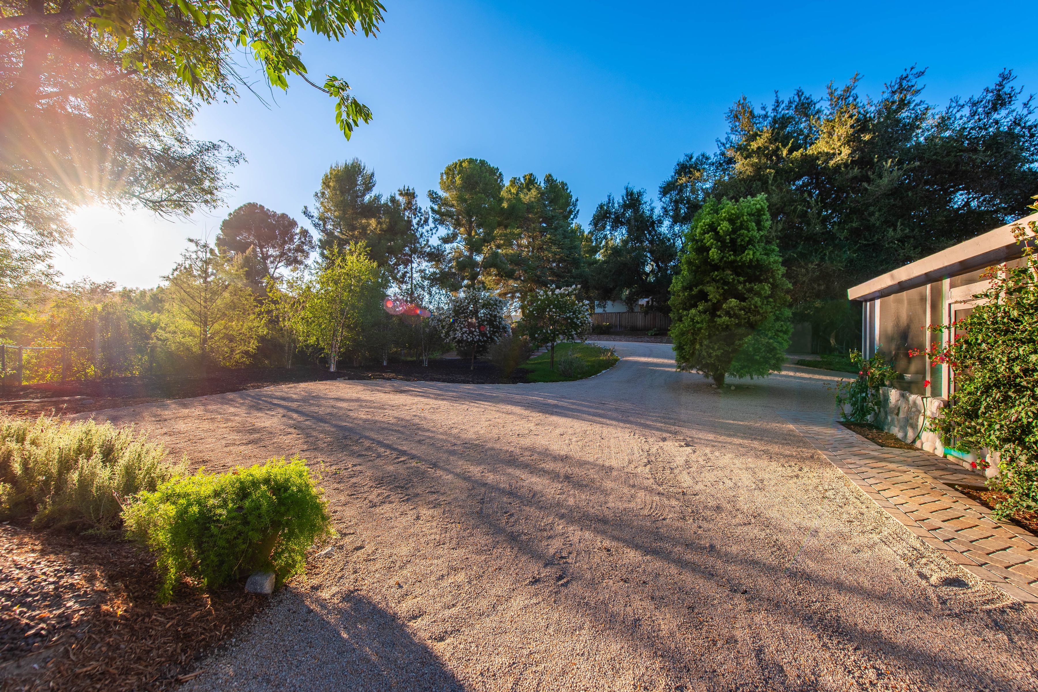  Gated Estate on Nearly 2 Acres - 物件實景