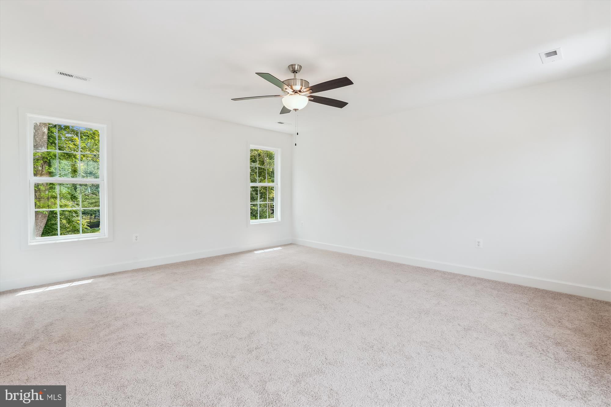 Culpeper, Virginia, 22701, United States, 4 Bedrooms Bedrooms, ,3 BathroomsBathrooms,Residential,For Sale,1974378