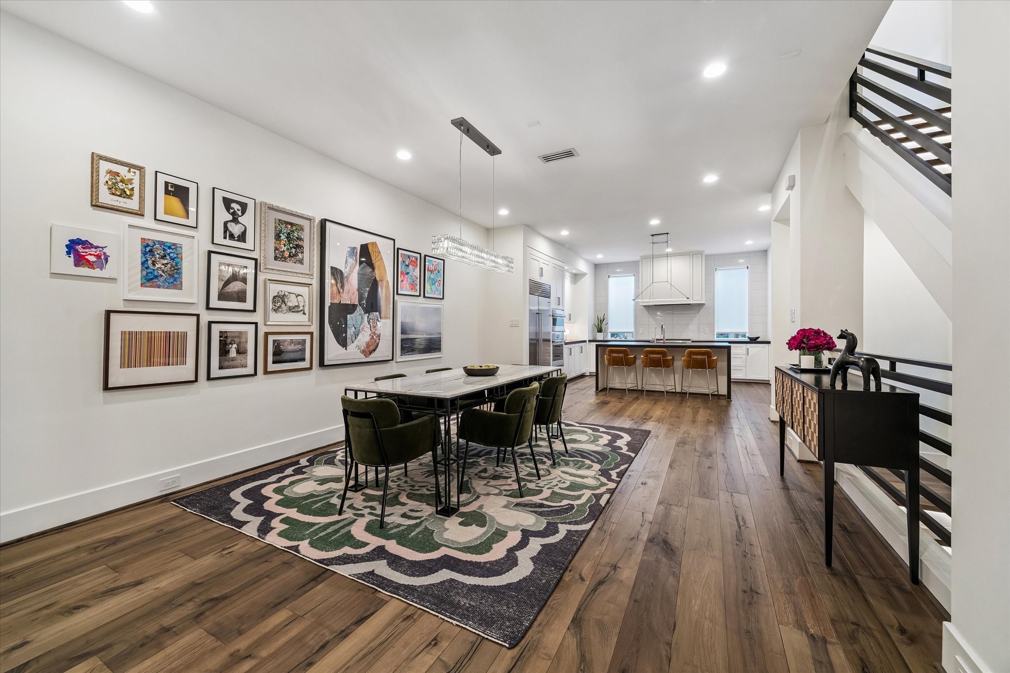 207 Birdsall Street - 物件實景