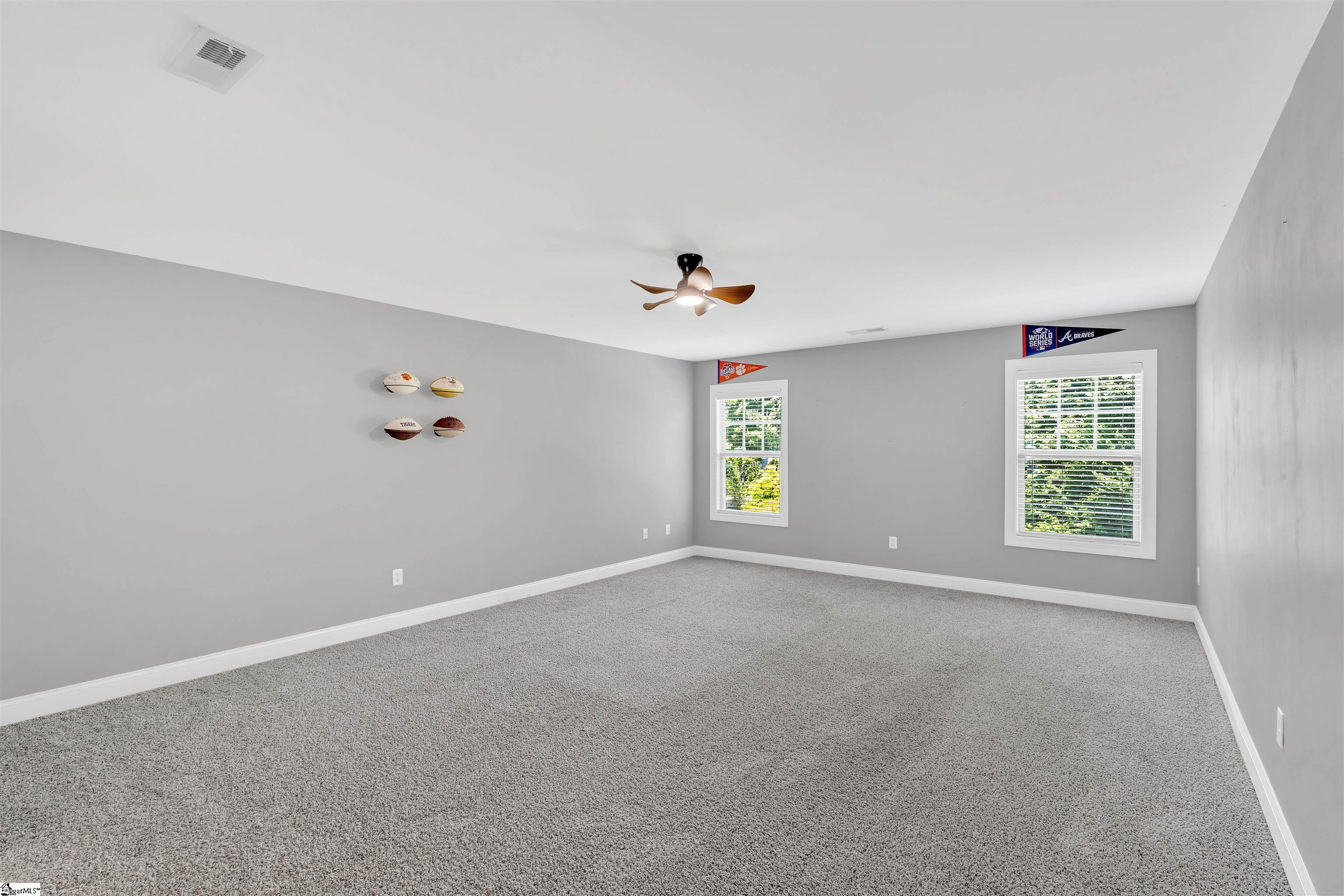 Greenville, South Carolina, 29615, United States, 5 Bedrooms Bedrooms, ,4 BathroomsBathrooms,Residential,For Sale,1827881