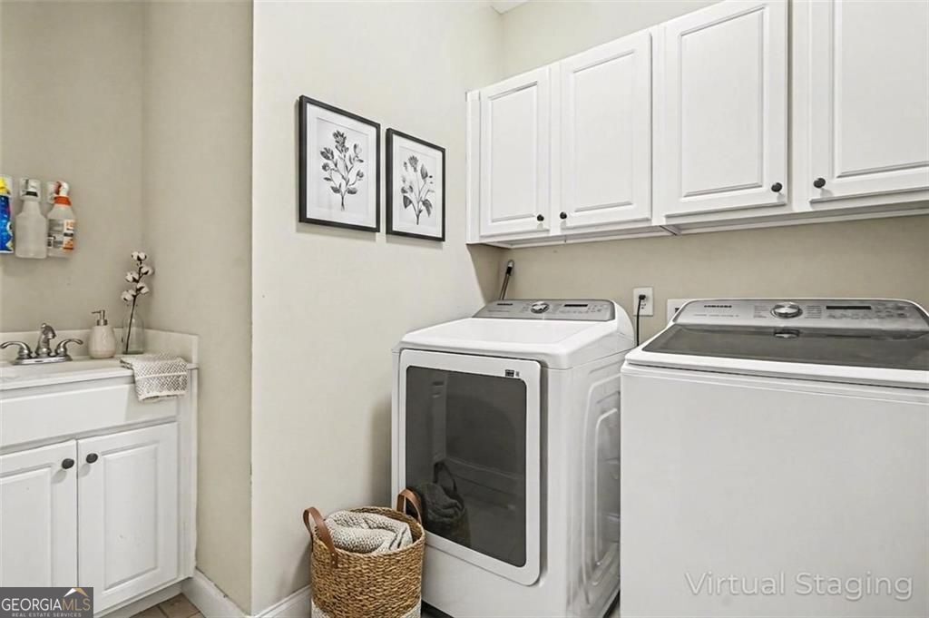 Loganville, Georgia, 30052, United States, 5 Bedrooms Bedrooms, ,5 BathroomsBathrooms,Residential,For Sale,2041121