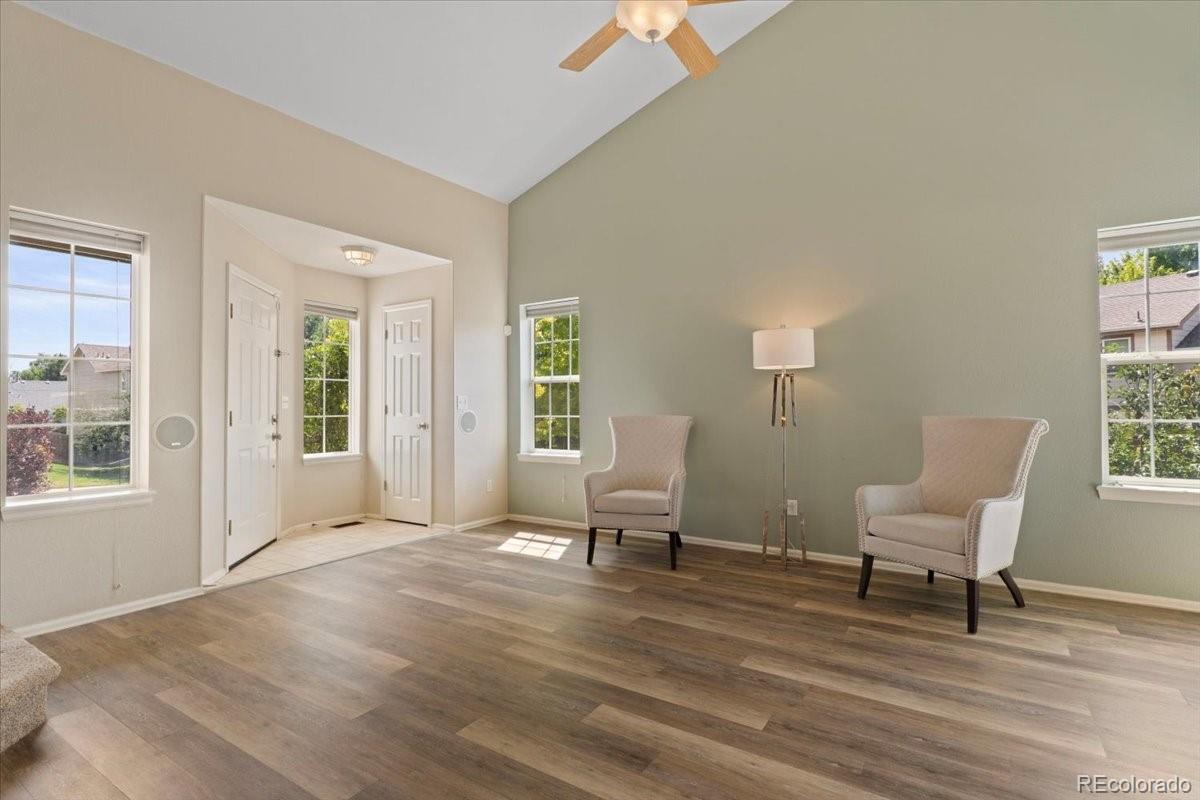 Aurora, Colorado, 80013, United States, 4 Bedrooms Bedrooms, ,3 BathroomsBathrooms,Residential,For Sale,1919696