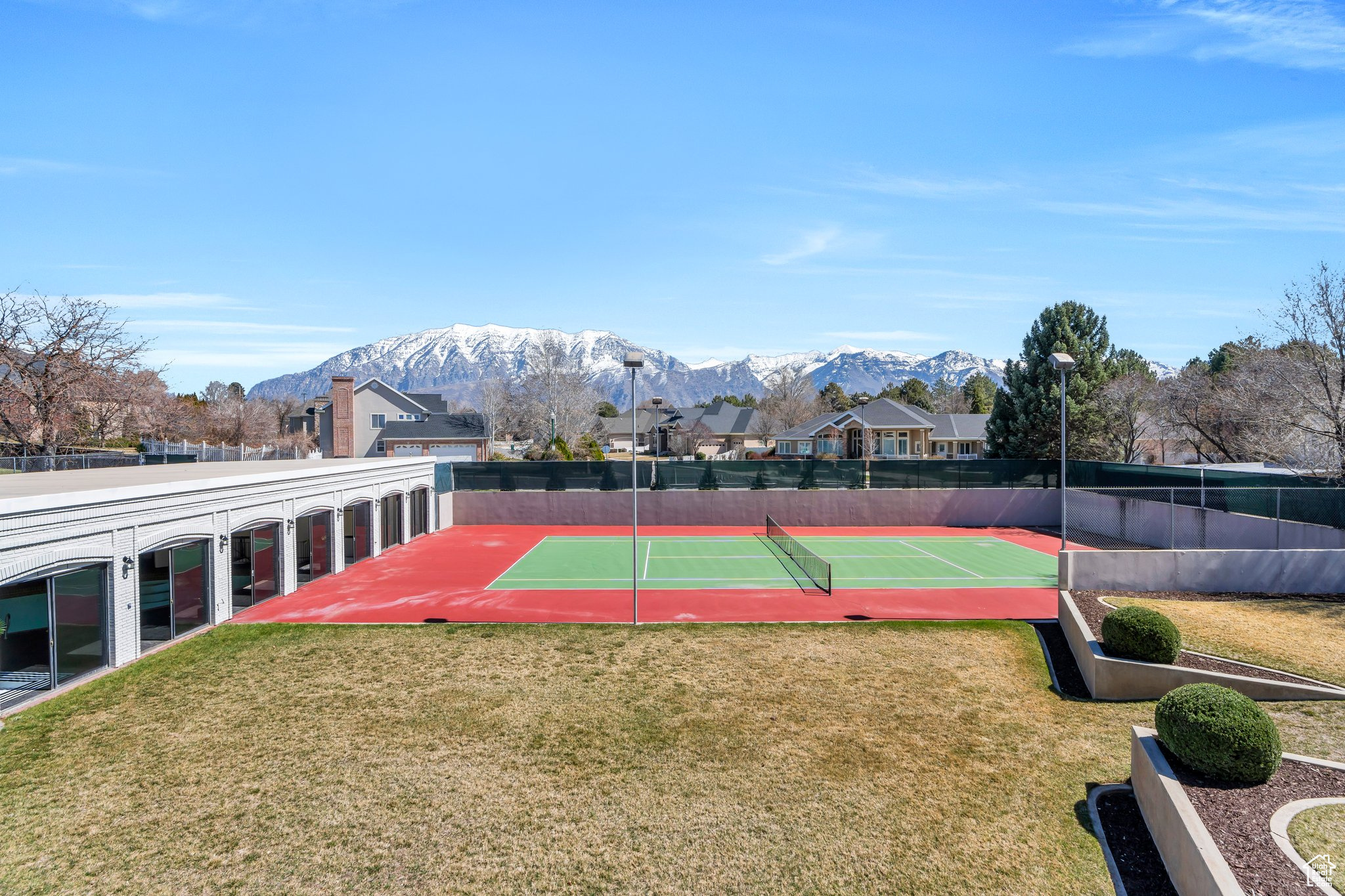 Orem, Utah, 84058, United States, 6 Bedrooms Bedrooms, ,6 BathroomsBathrooms,Residential,For Sale,1829132