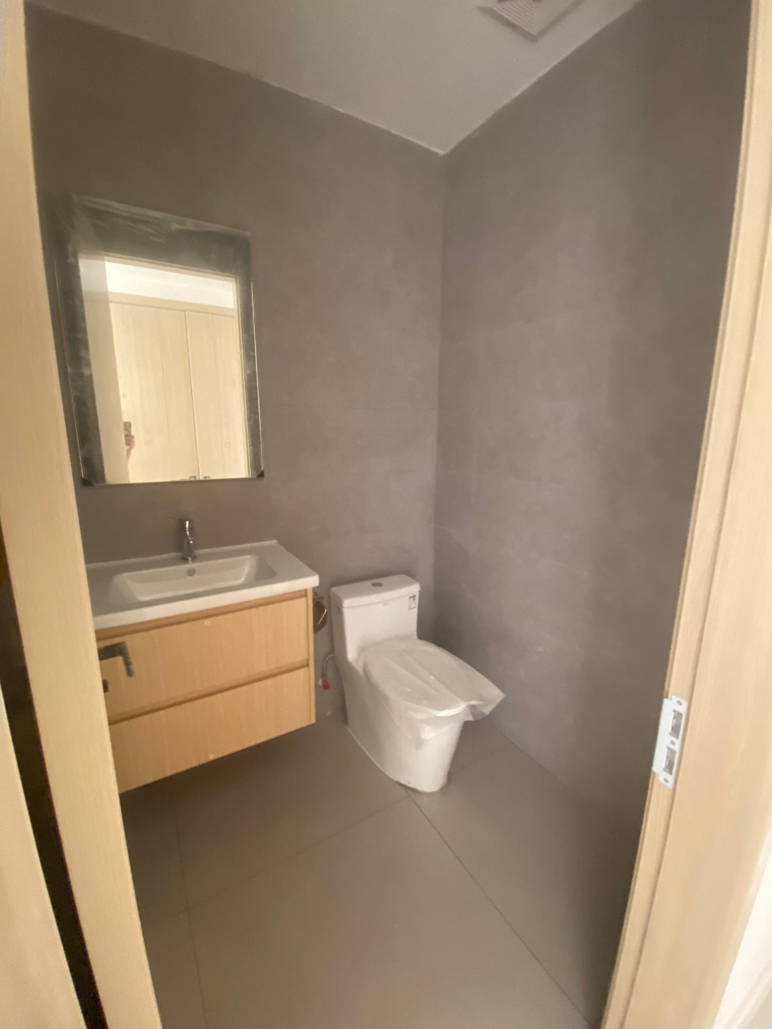 Kingston & St. Andrew, JM, 3 Bedrooms Bedrooms, ,4 BathroomsBathrooms,Residential,For Sale,1897845