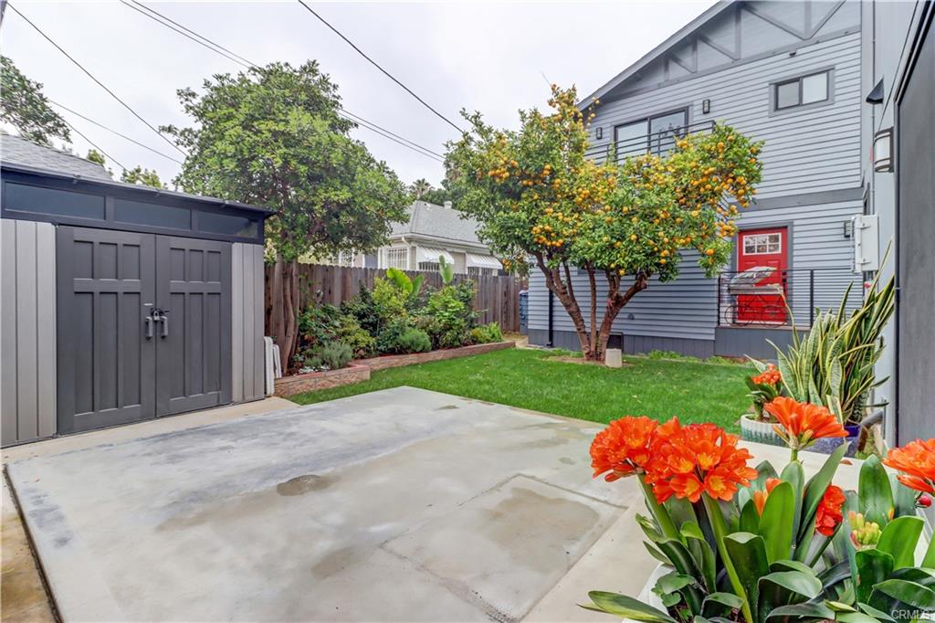 Los ANgeles, California, 90004, United States, 5 Bedrooms Bedrooms, ,2 BathroomsBathrooms,Residential,For Sale,1756474