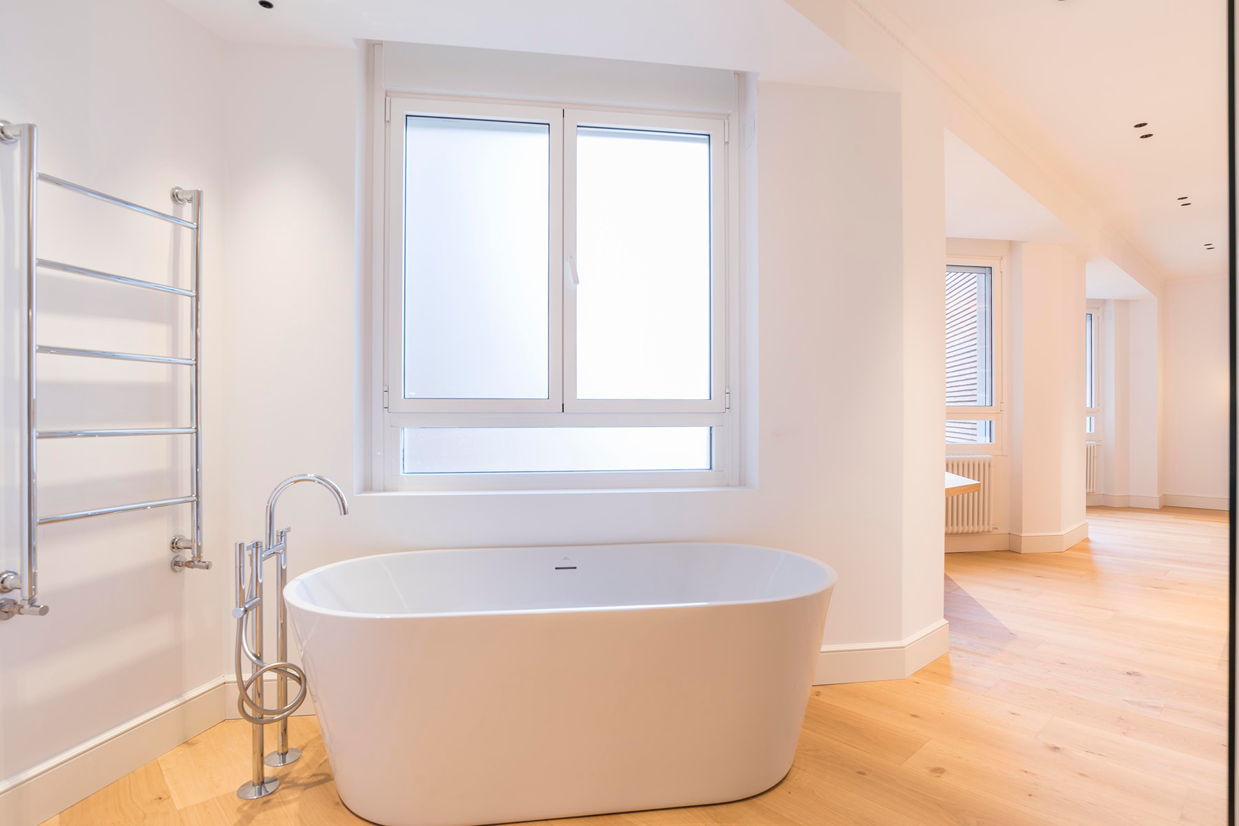  Renovated 4-bedroom flat in María de Molina - 物件實景