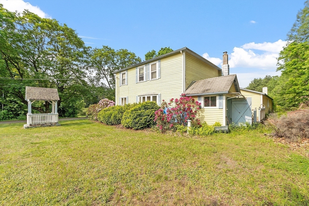 Orange, Massachusetts, 01364, United States, 7 Bedrooms Bedrooms, ,5 BathroomsBathrooms,Residential,For Sale,1940980