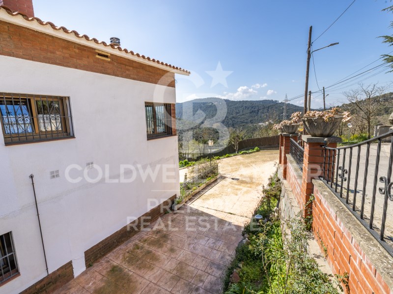 Sant Cugat del Vallès, Catalonia, ES, 5 Bedrooms Bedrooms, ,2 BathroomsBathrooms,Residential,For Sale,1759701