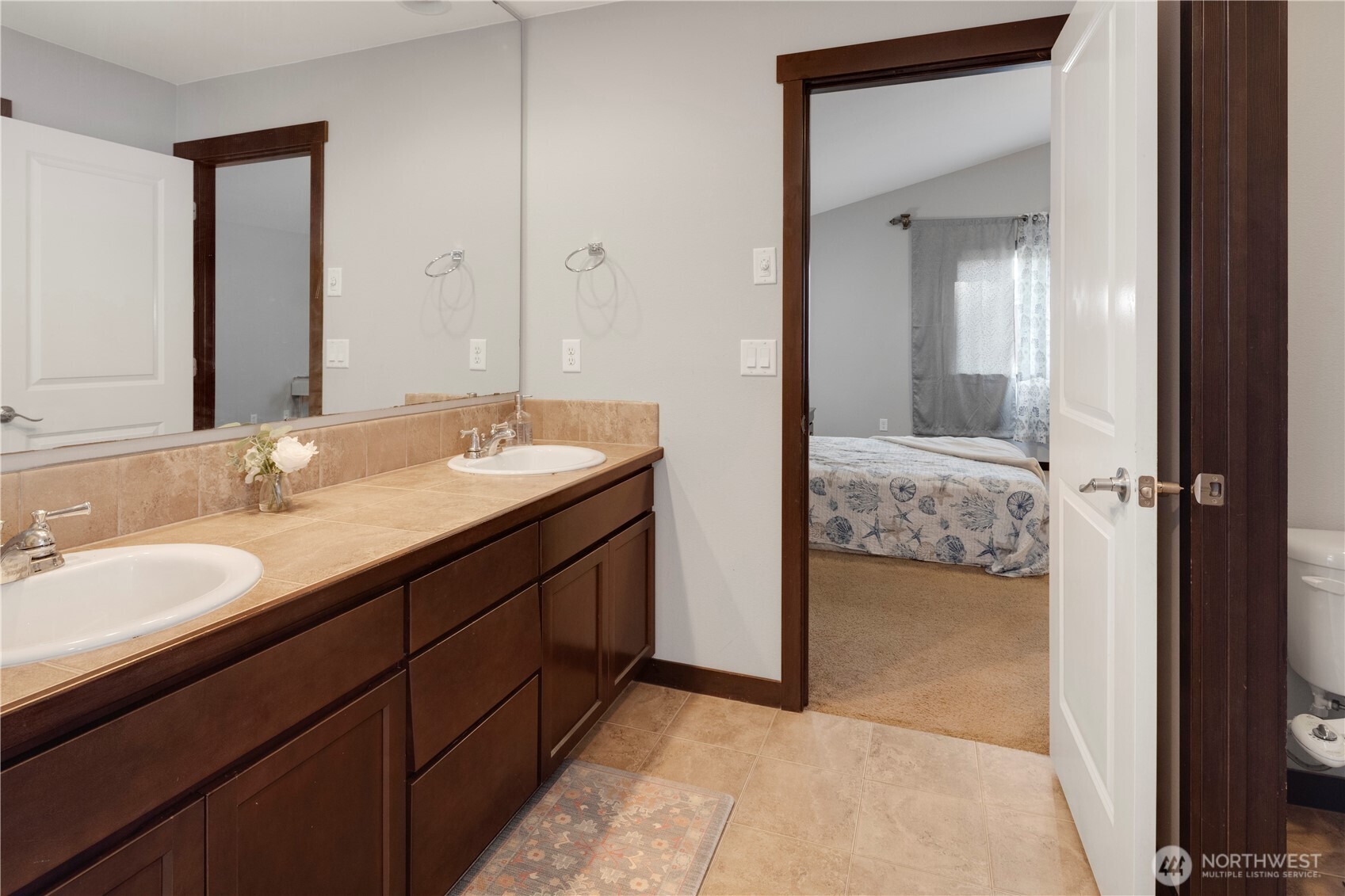 Ferndale, Washington, 98248, United States, 5 Bedrooms Bedrooms, ,3 BathroomsBathrooms,Residential,For Sale,1836805