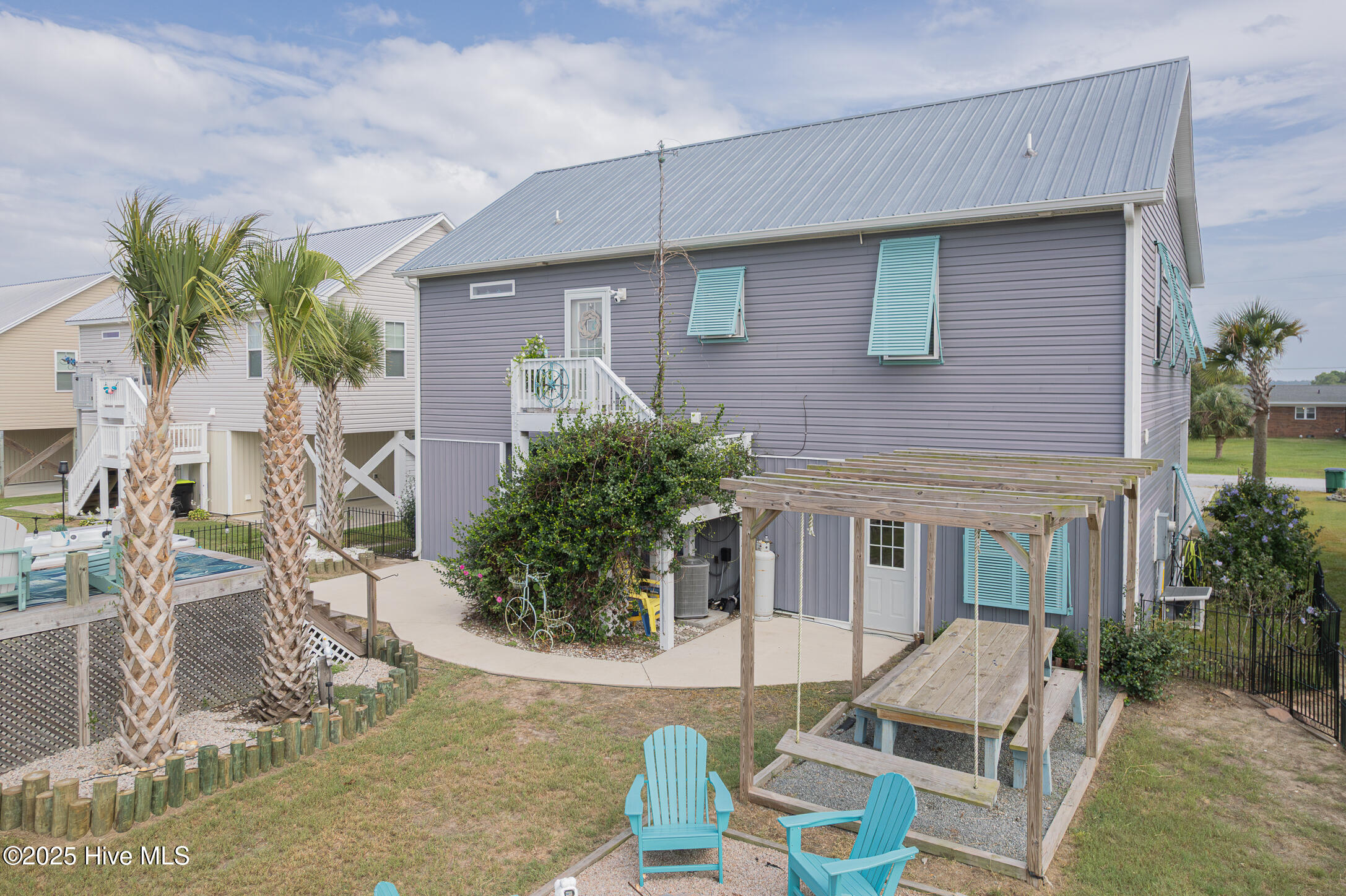 Hubert, North Carolina, 28539, United States, 4 Bedrooms Bedrooms, ,3 BathroomsBathrooms,Residential,For Sale,1974043