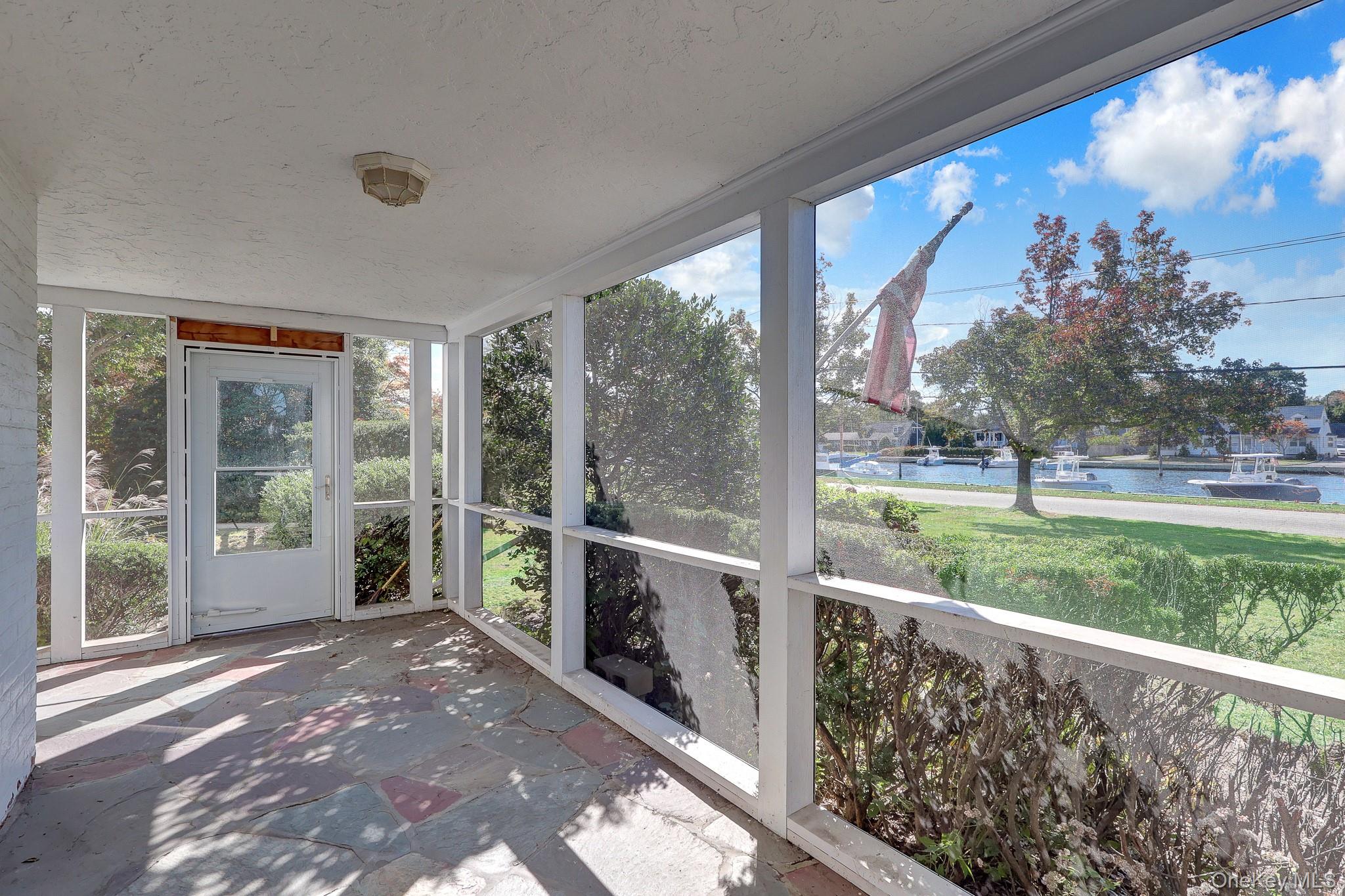  80 Concourse E, Brightwaters, NY, 11718 - 物件實景