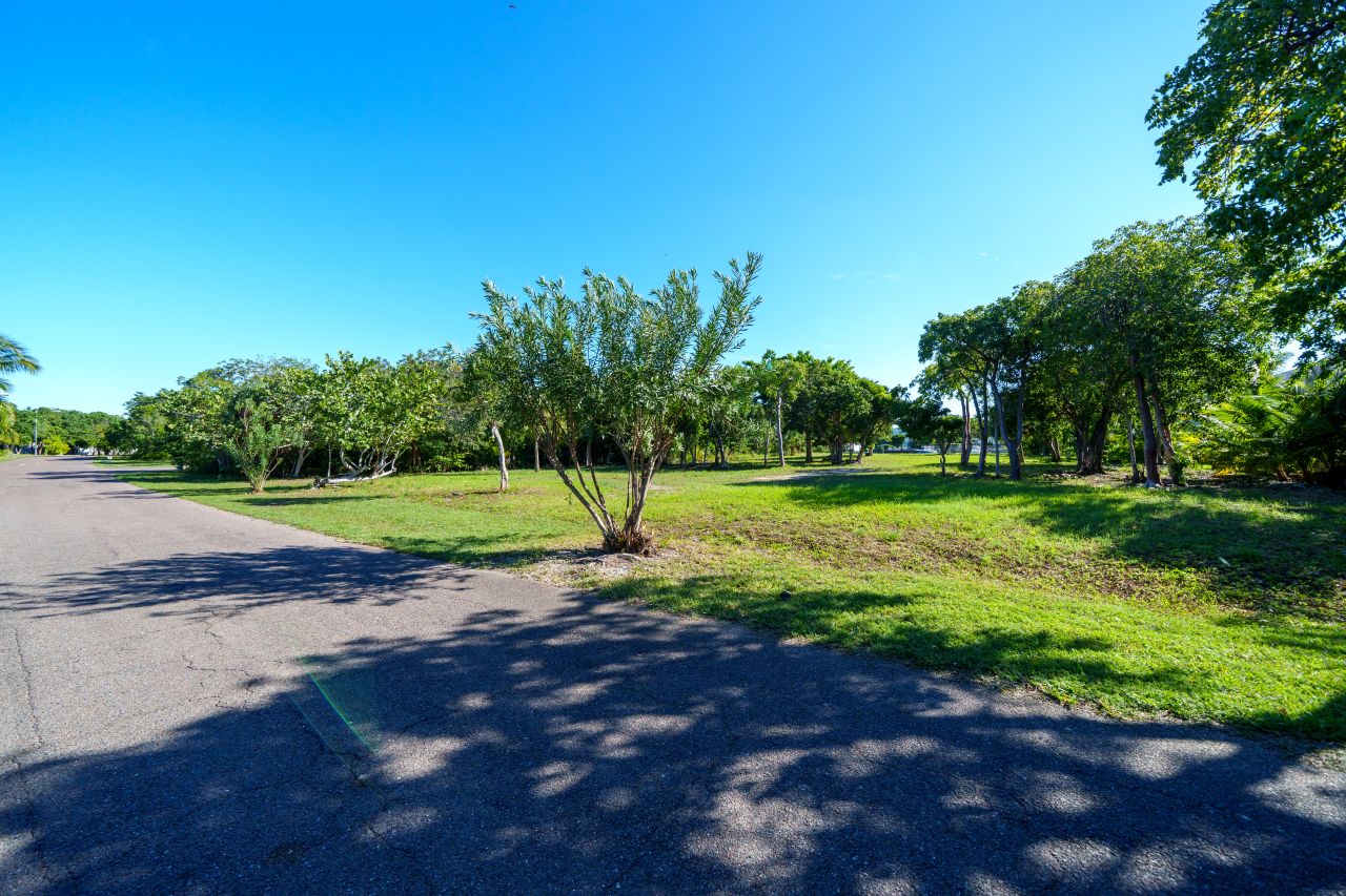 Port New Providence, Nassau / New Providence, New Providence, BS, ,Land,For Sale,1989286