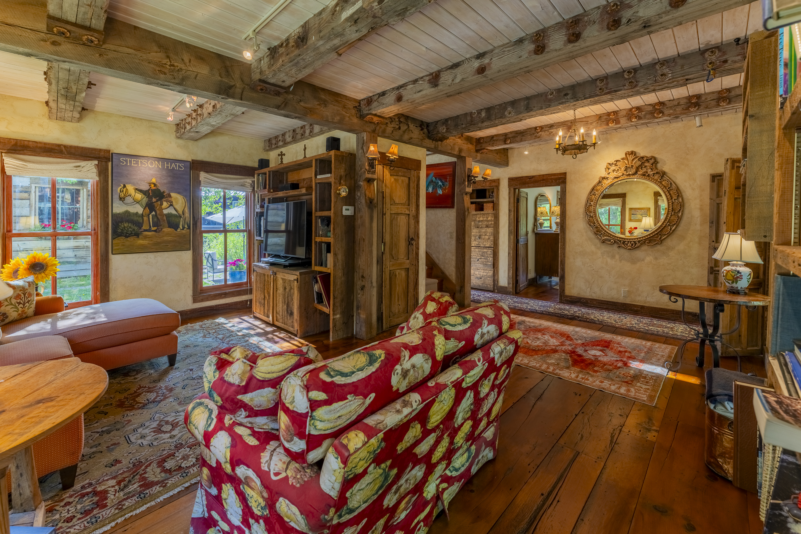  BEAR ALLEY - Unwrap The Fairytale - A Once-In-A-Lifetime Creekside Compound - 物件實景