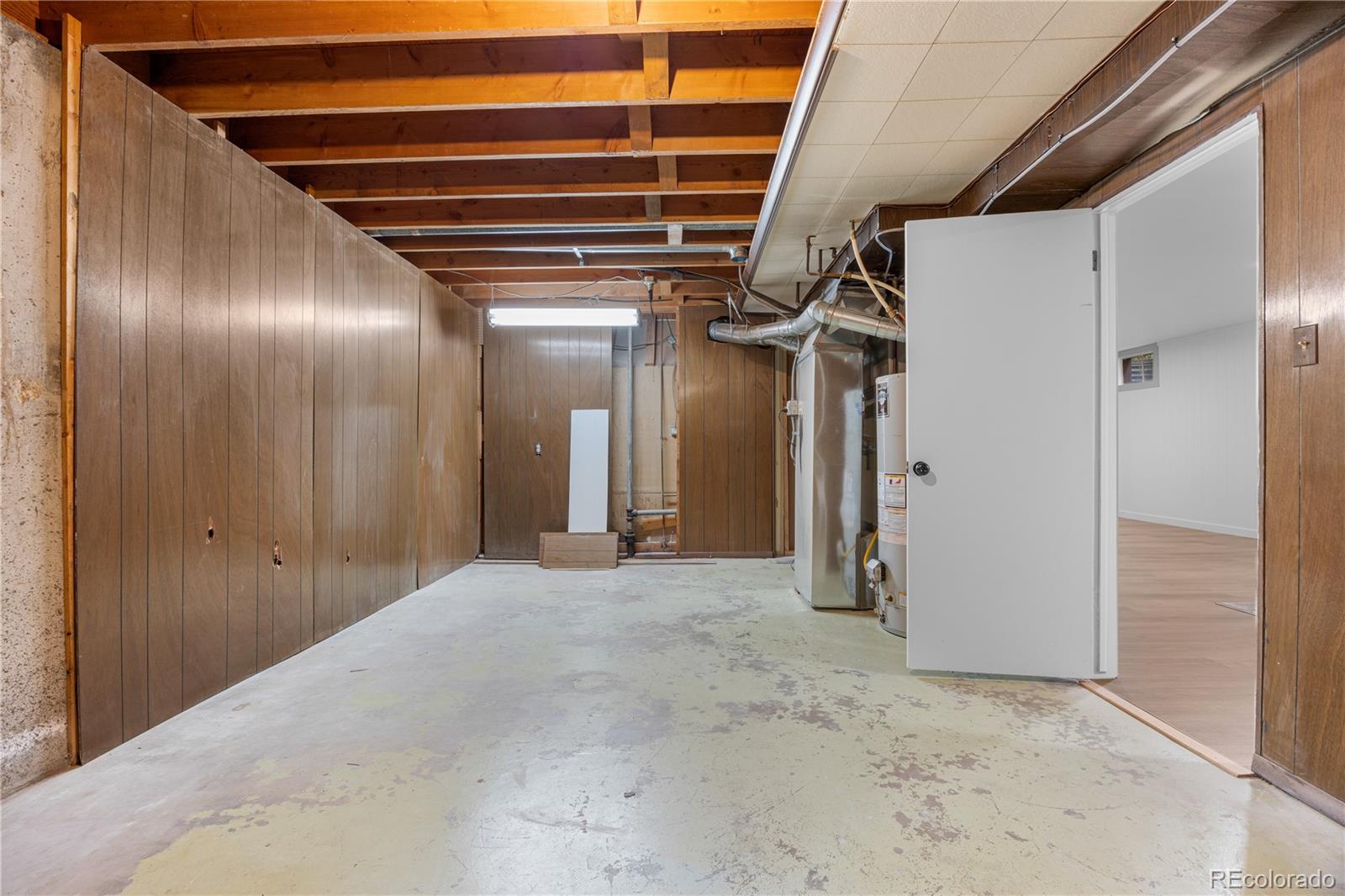 Lakewood, Colorado, 80214, United States, 3 Bedrooms Bedrooms, ,2 BathroomsBathrooms,Residential,For Sale,1940833