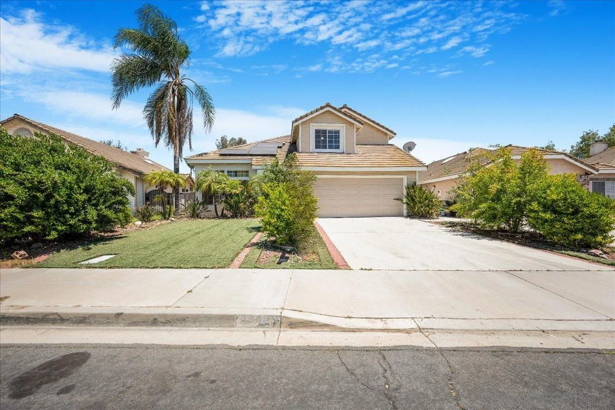 Temecula, California, 92591, United States, 4 Bedrooms Bedrooms, ,3 BathroomsBathrooms,Residential,For Sale,1877414