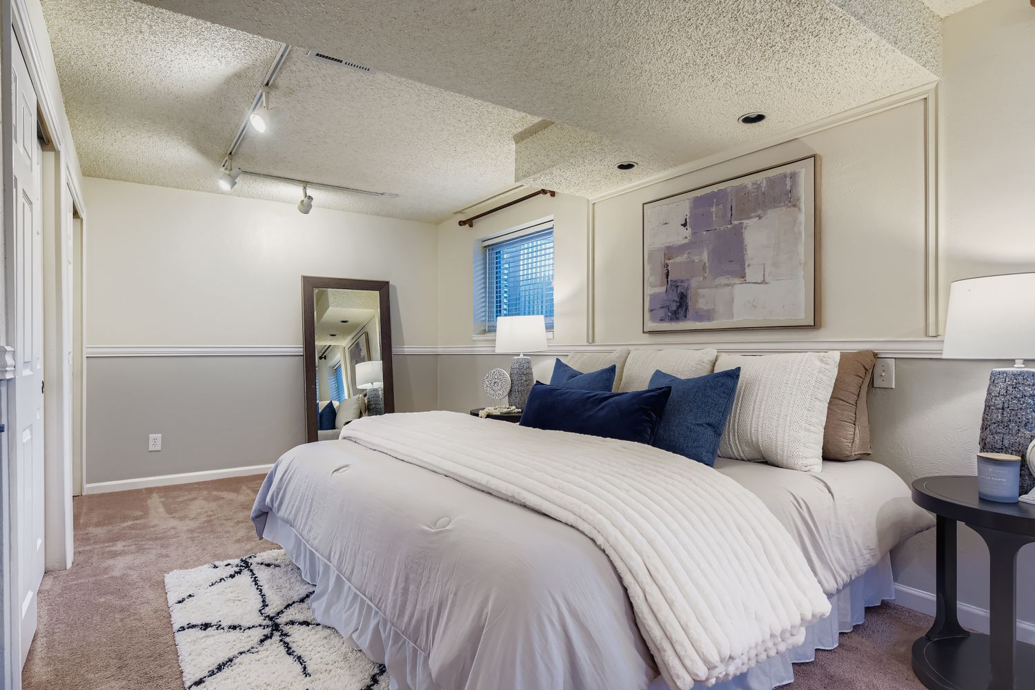 Littleton, Colorado, 80128, United States, 3 Bedrooms Bedrooms, ,Residential,For Sale,1937814